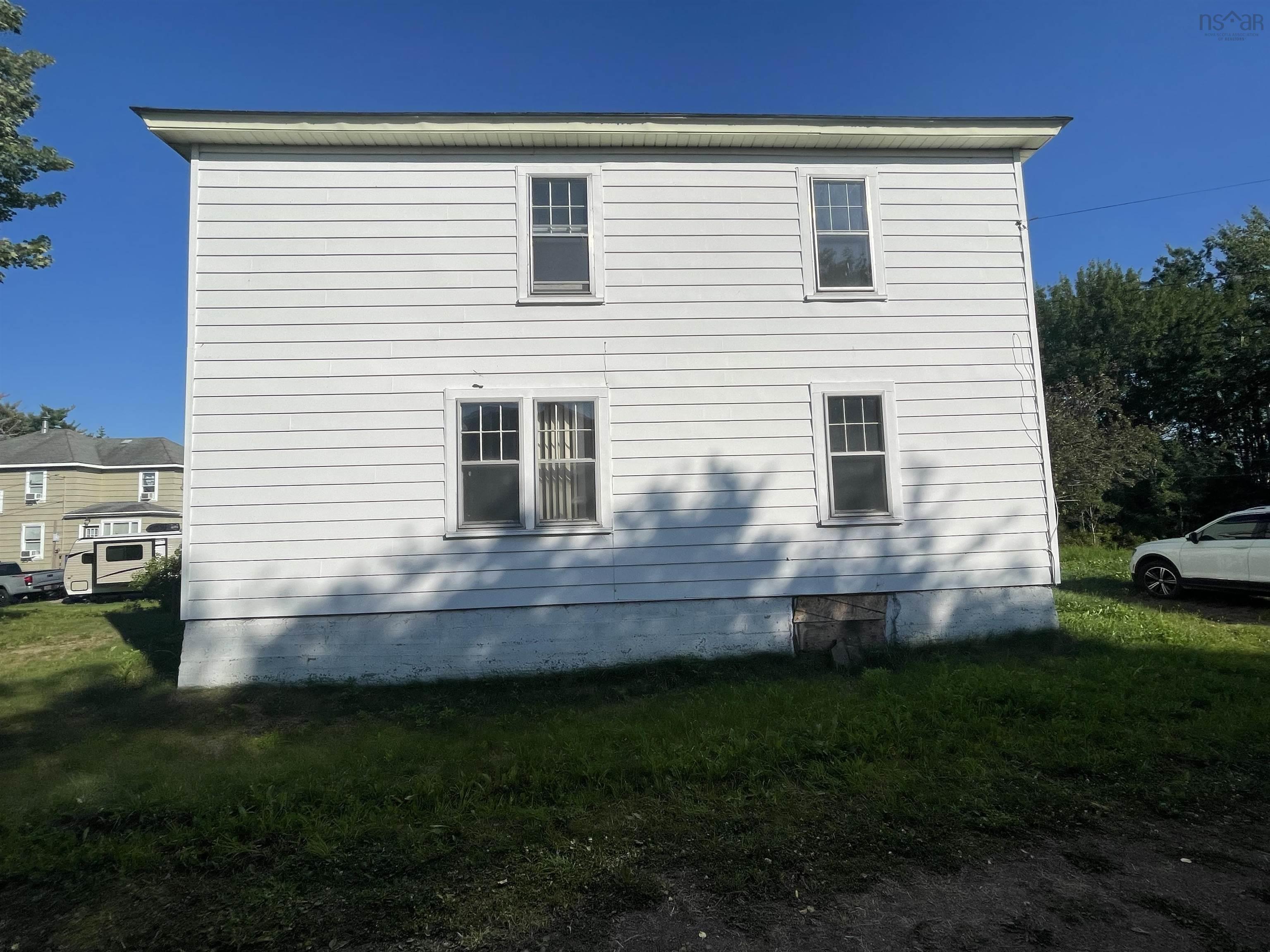 $90,000.00: 245 Station Street, Maccan
