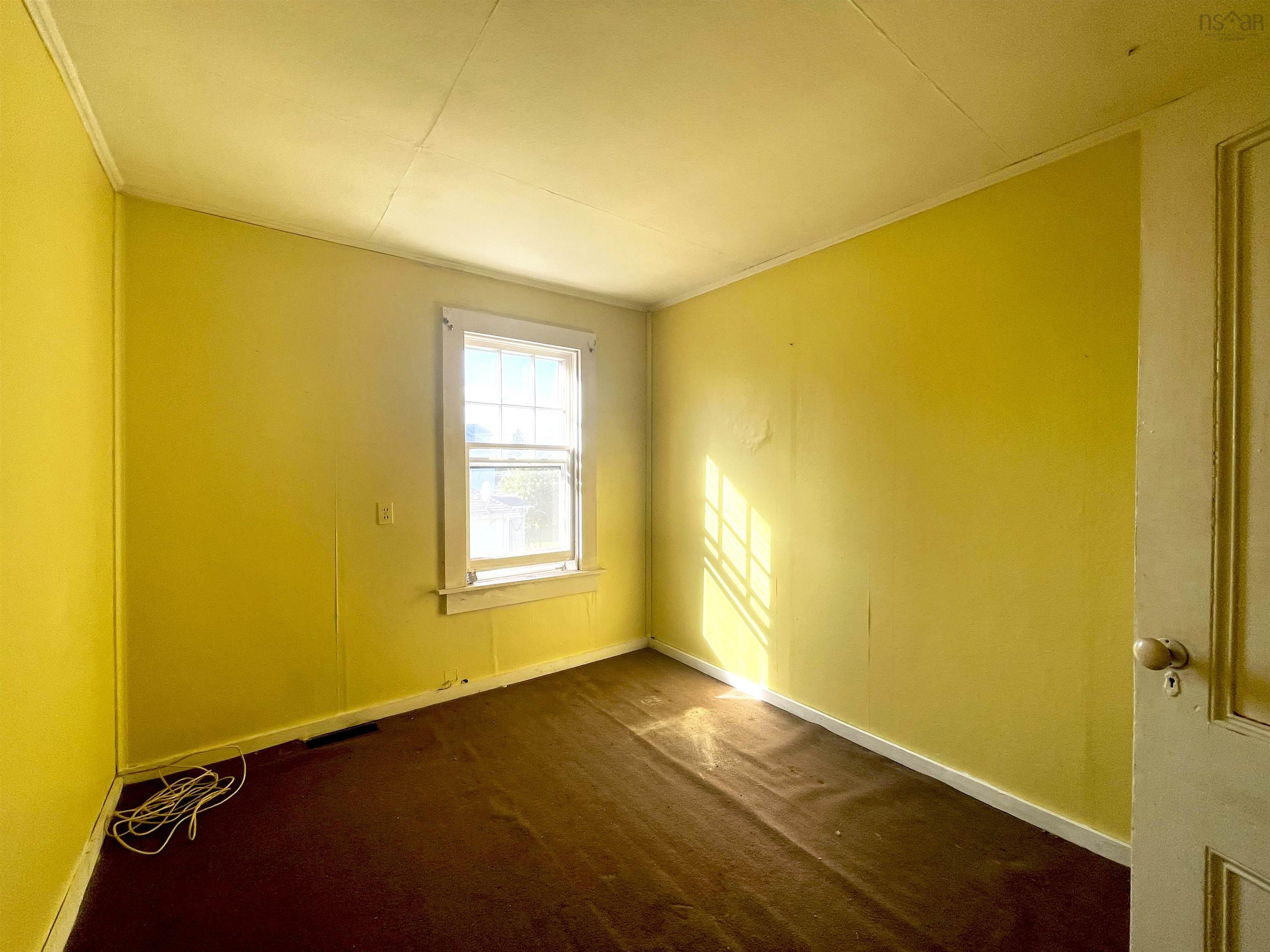 $90,000.00: 245 Station Street, Maccan