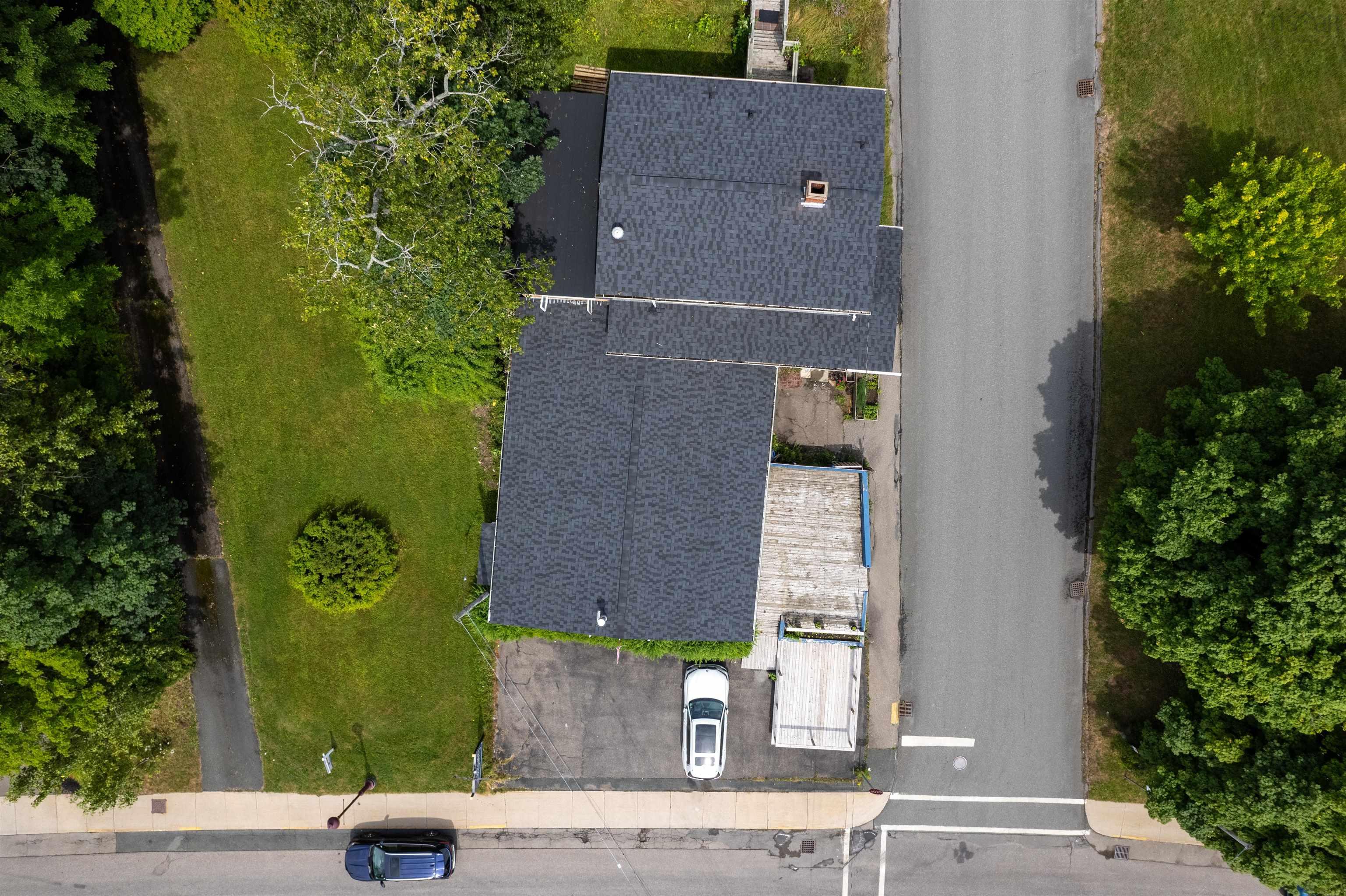 $649,000.00: 525 Chebucto Street, Baddeck