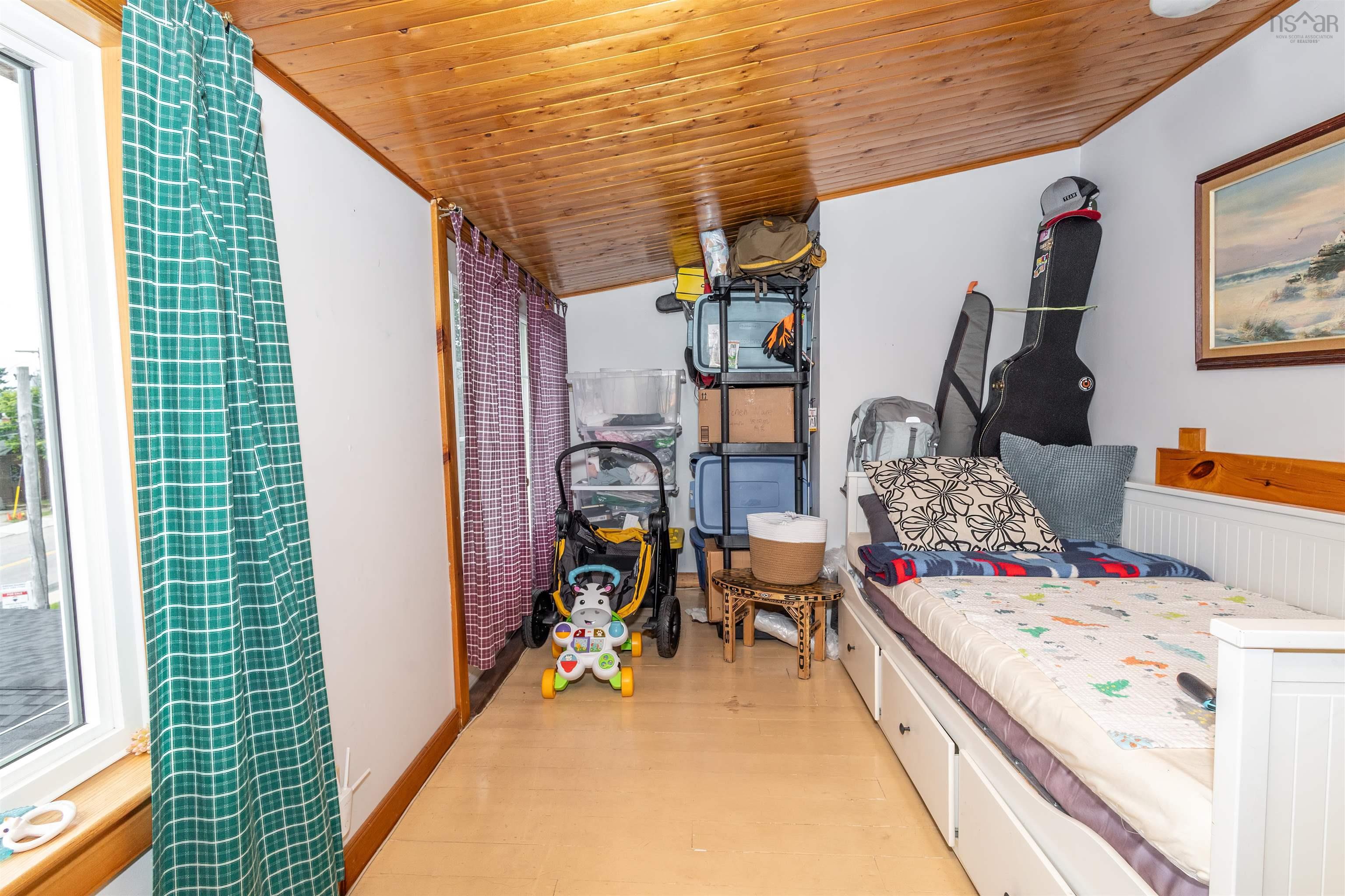 $649,000.00: 525 Chebucto Street, Baddeck