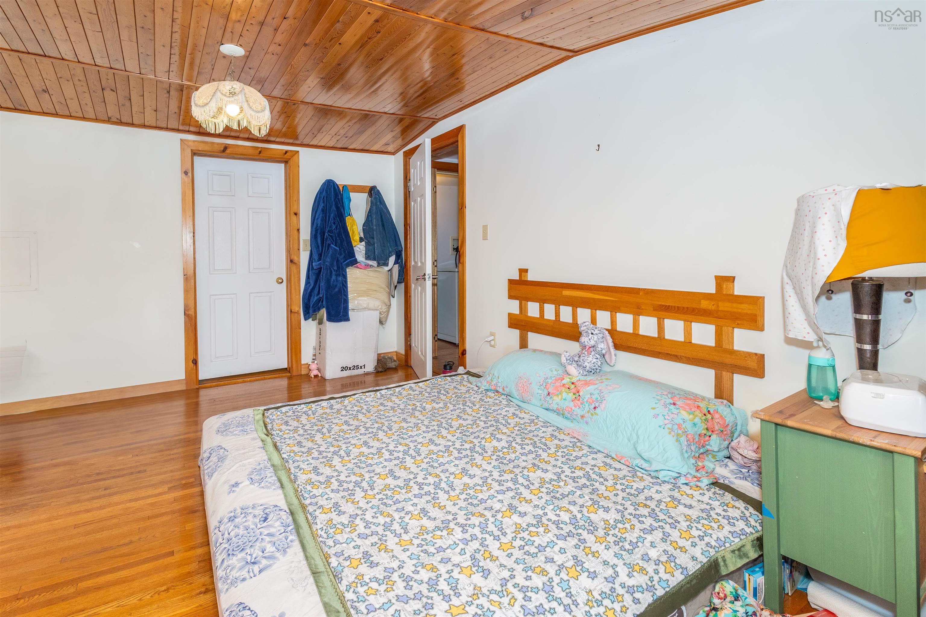 $649,000.00: 525 Chebucto Street, Baddeck