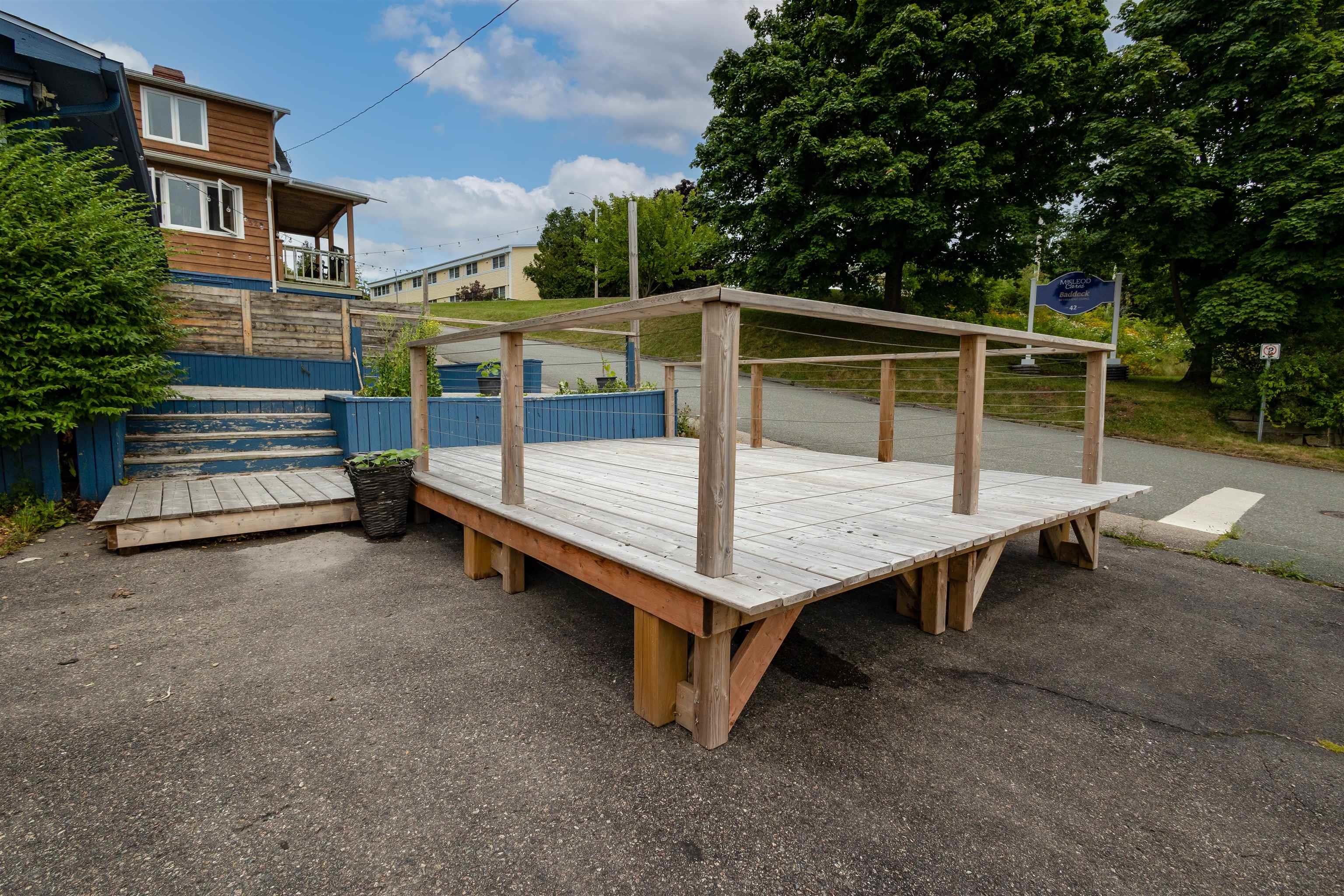 $649,000.00: 525 Chebucto Street, Baddeck