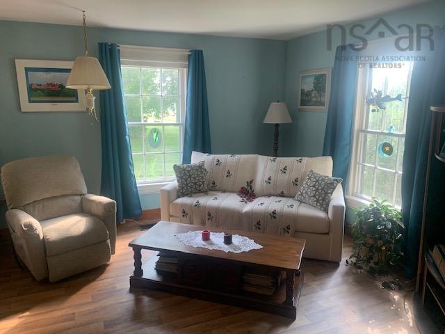 $1,435,000.00: 4127 Brooklyn Street, Somerset