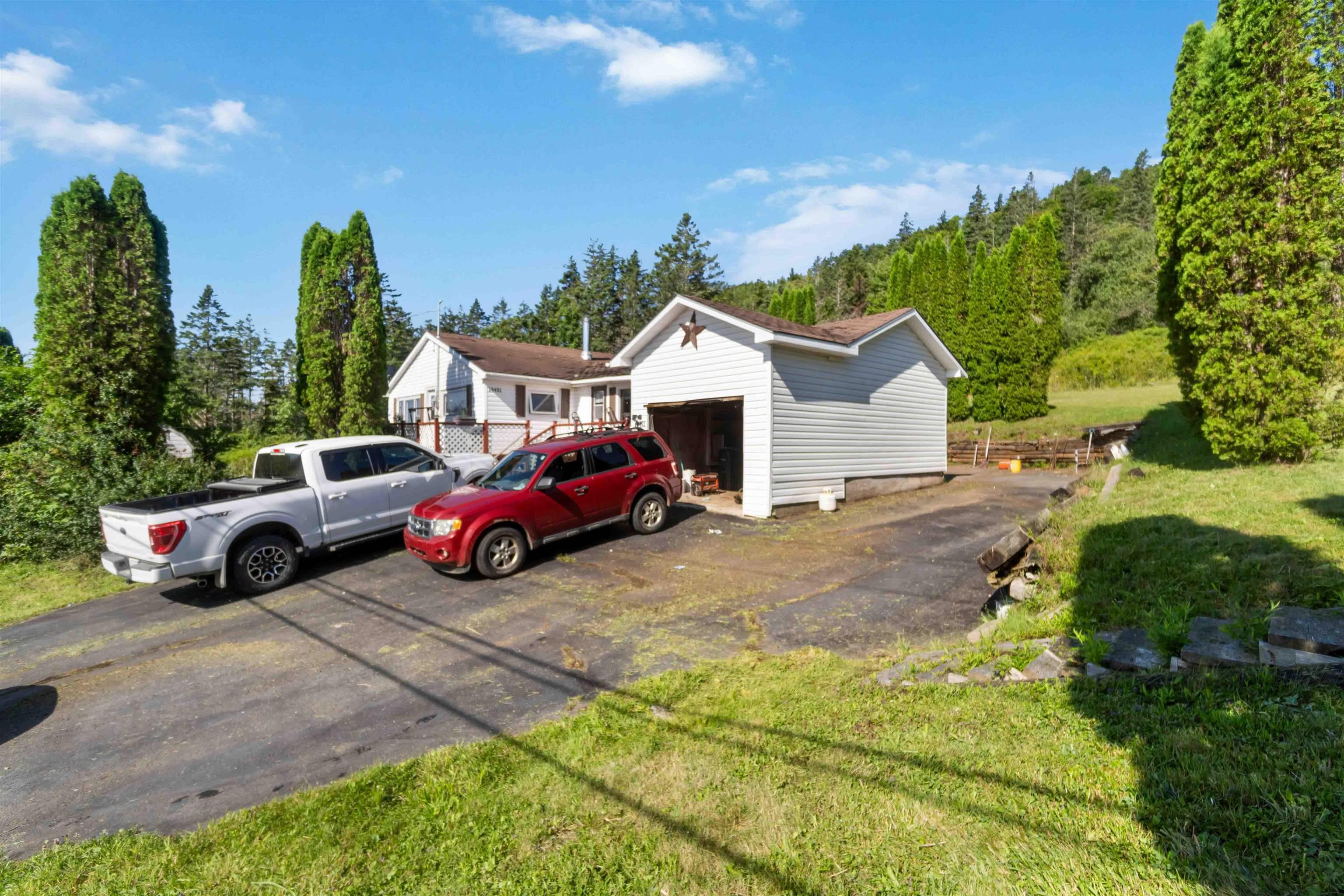 $135,000.00: 10451 Highway 217, Rossway