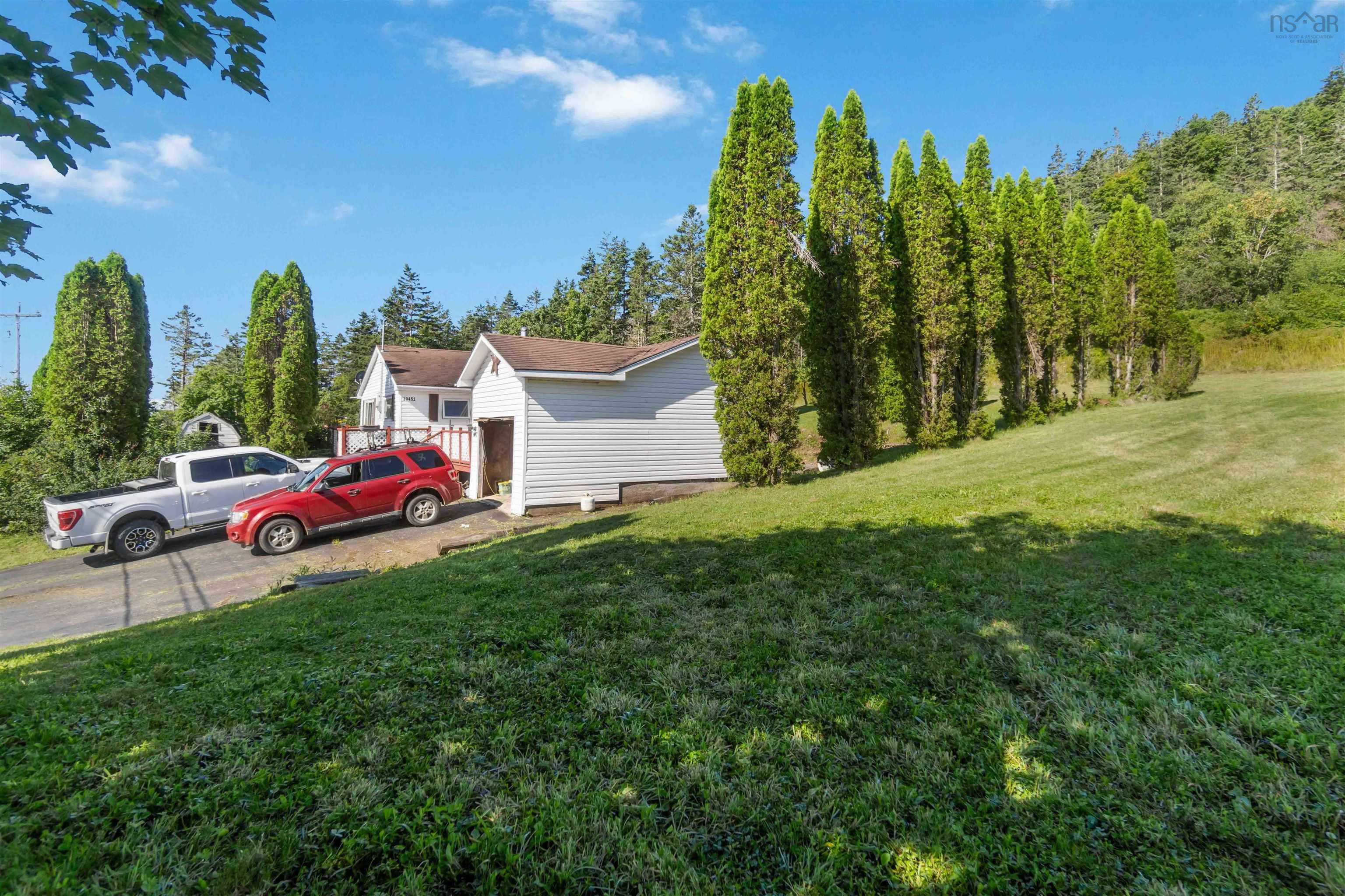 $135,000.00: 10451 Highway 217, Rossway