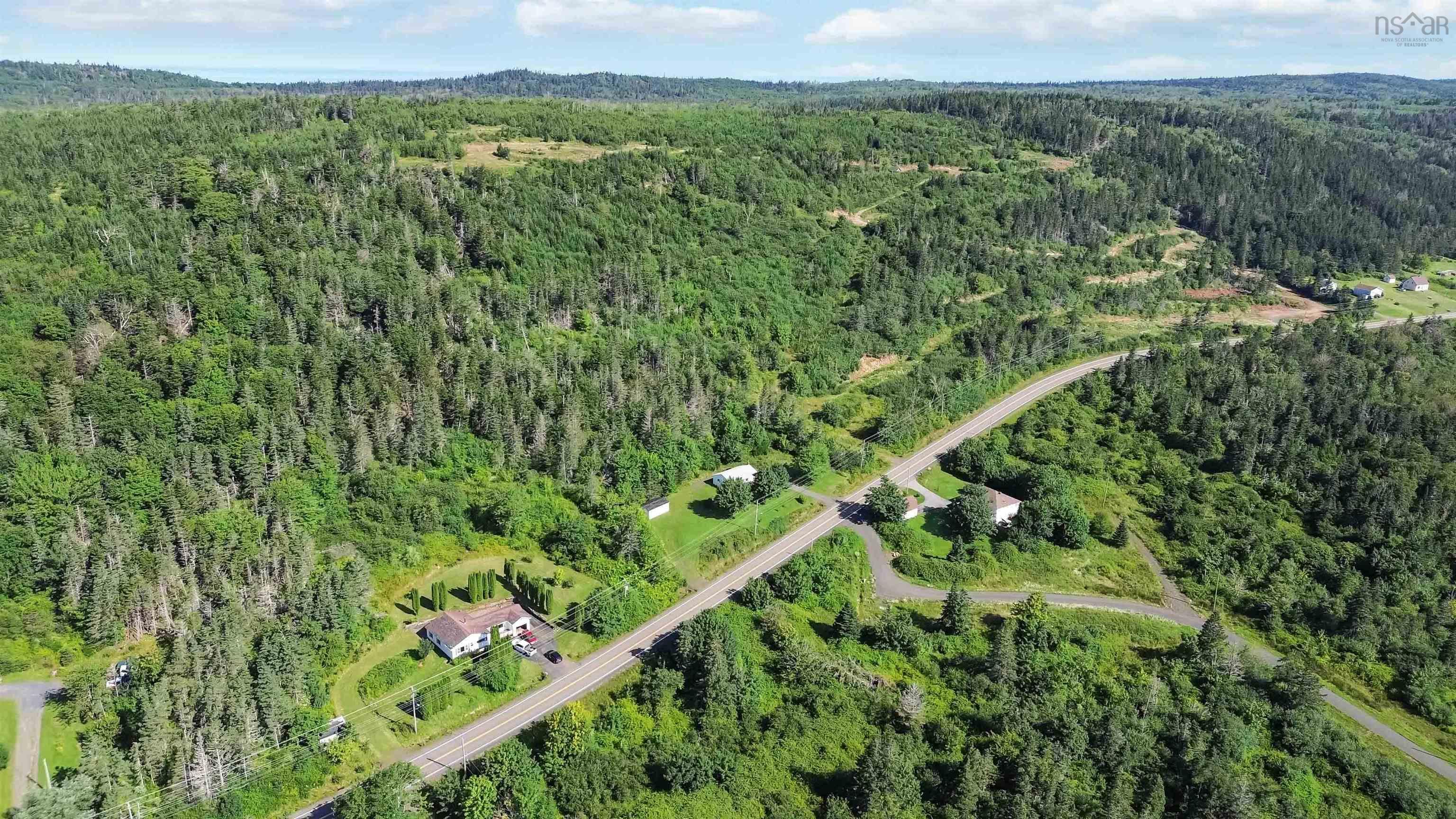$135,000.00: 10451 Highway 217, Rossway