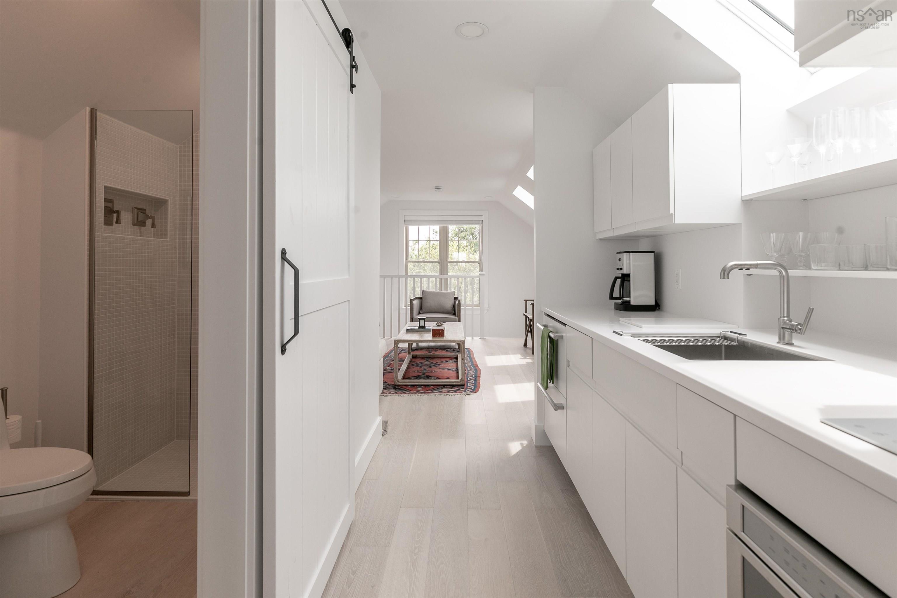 $5,885,000.00: 111 Lighthouse Road, Kings Head
