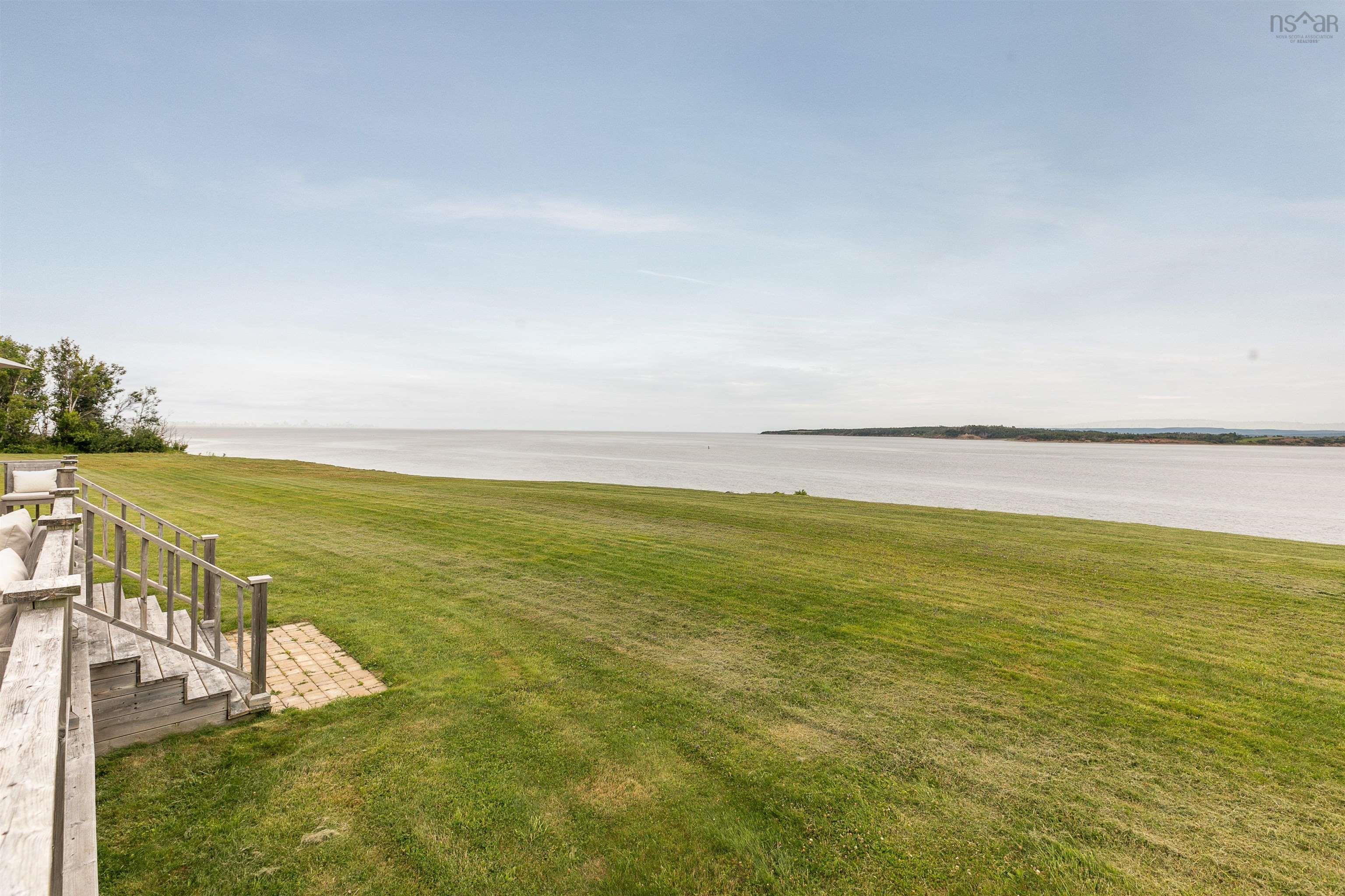 $5,885,000.00: 111 Lighthouse Road, Kings Head