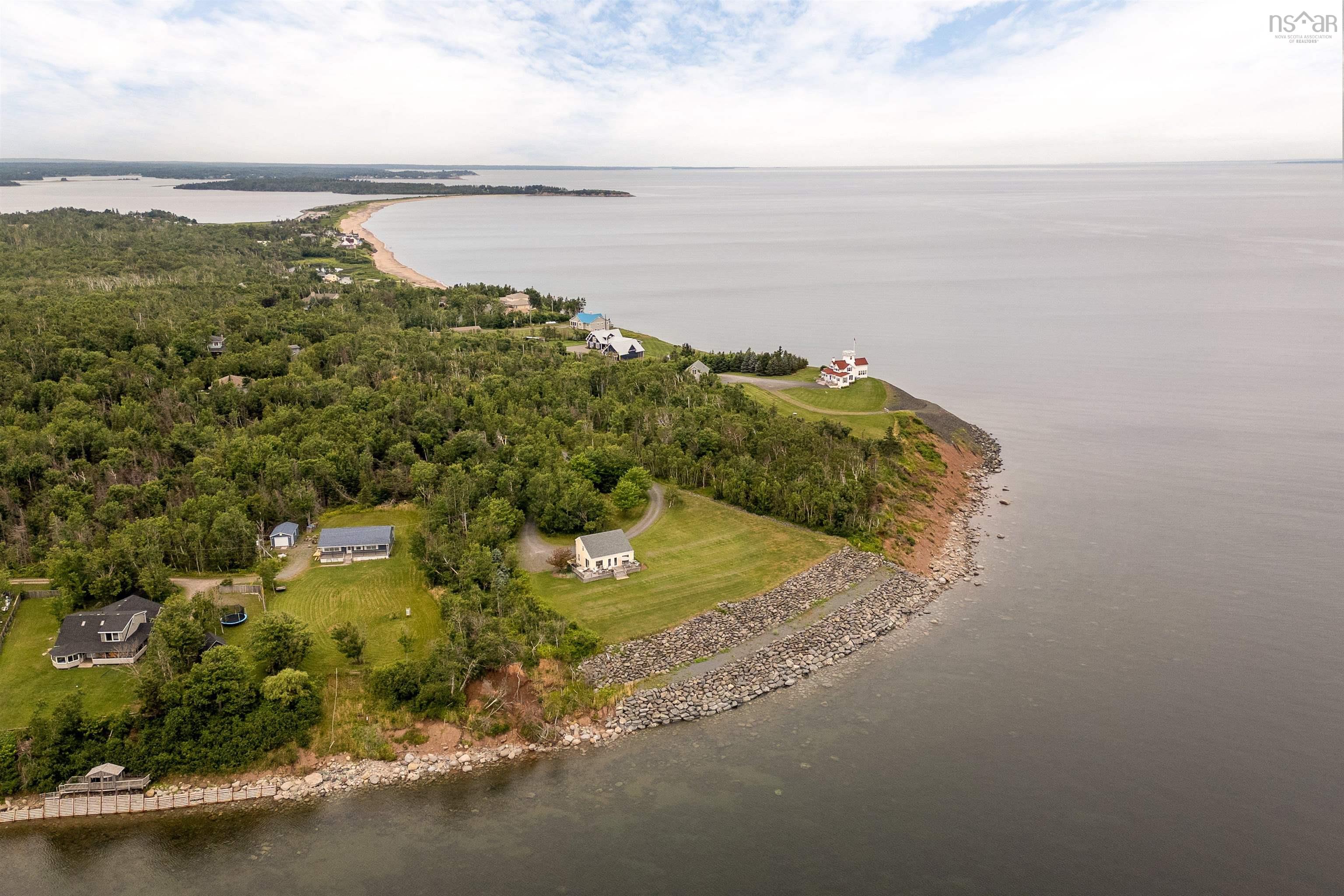 $5,885,000.00: 111 Lighthouse Road, Kings Head