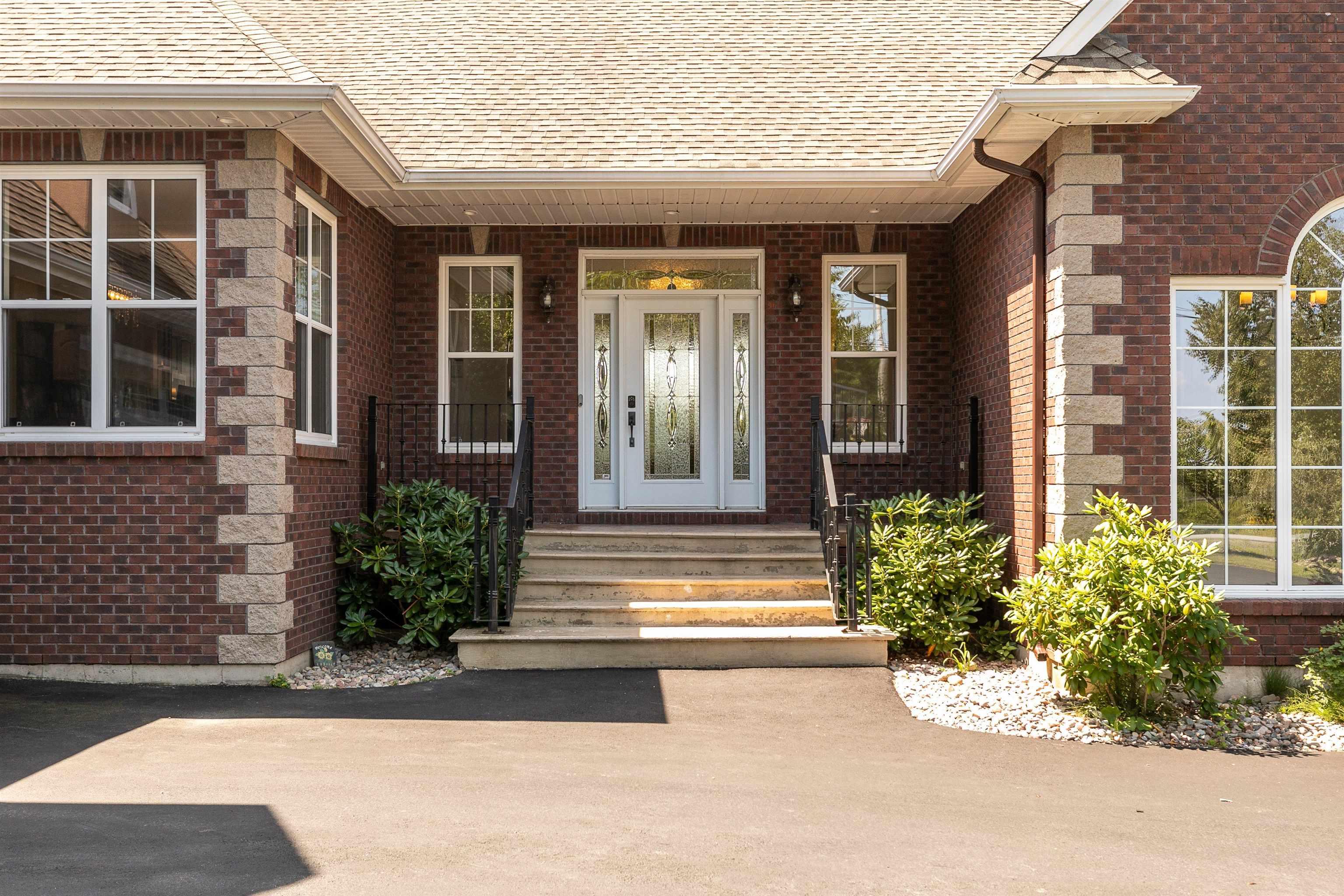 $1,350,500.00: 616 Gatehouse Run, Hammonds Plains