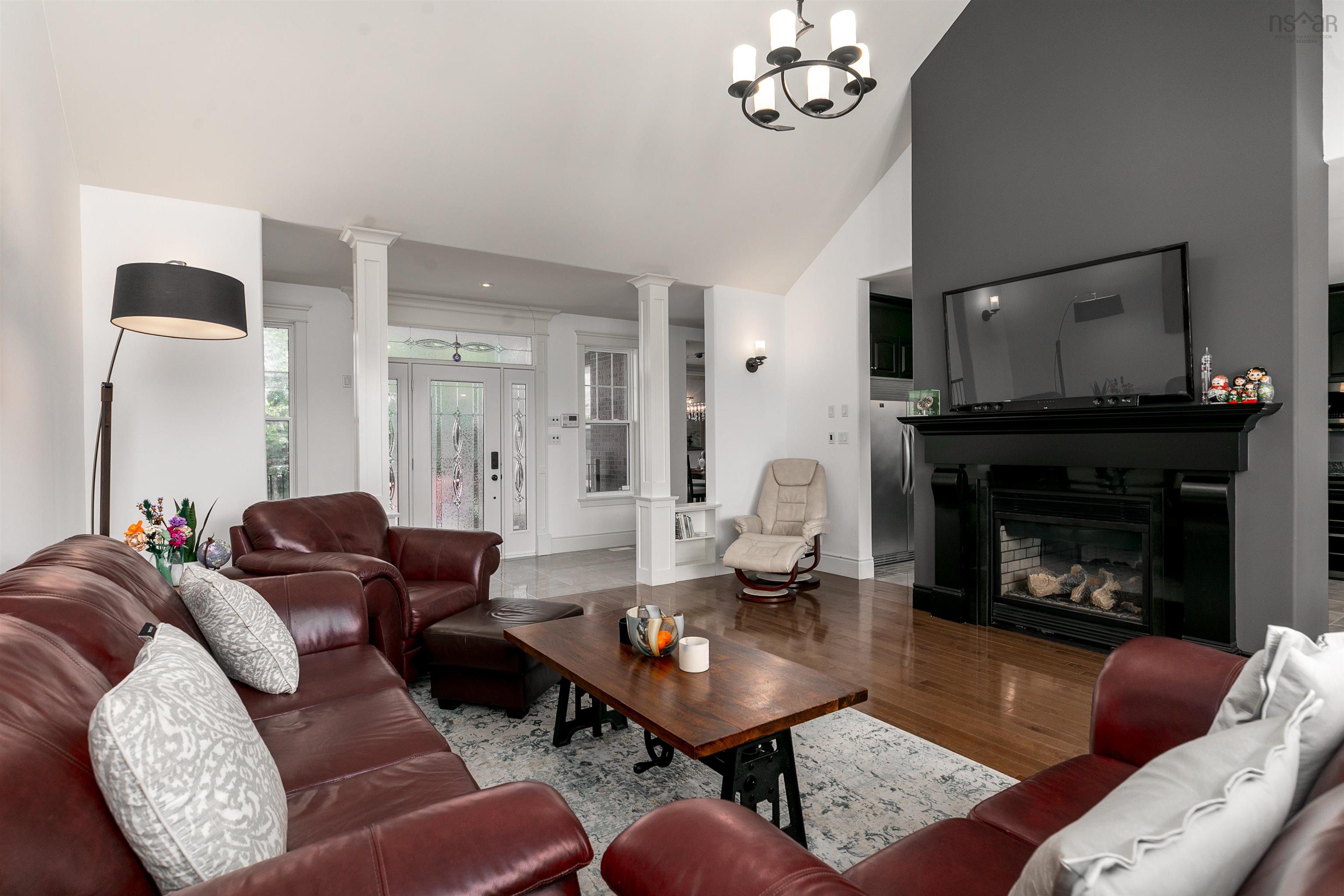 $1,350,500.00: 616 Gatehouse Run, Hammonds Plains