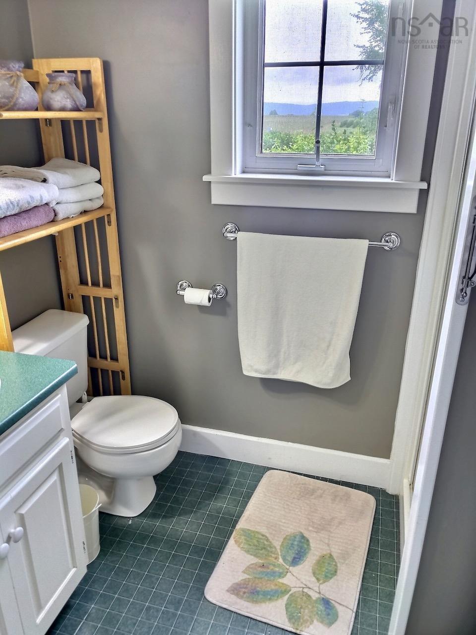 $460,000.00: 1429 Highway 341, Upper Canard