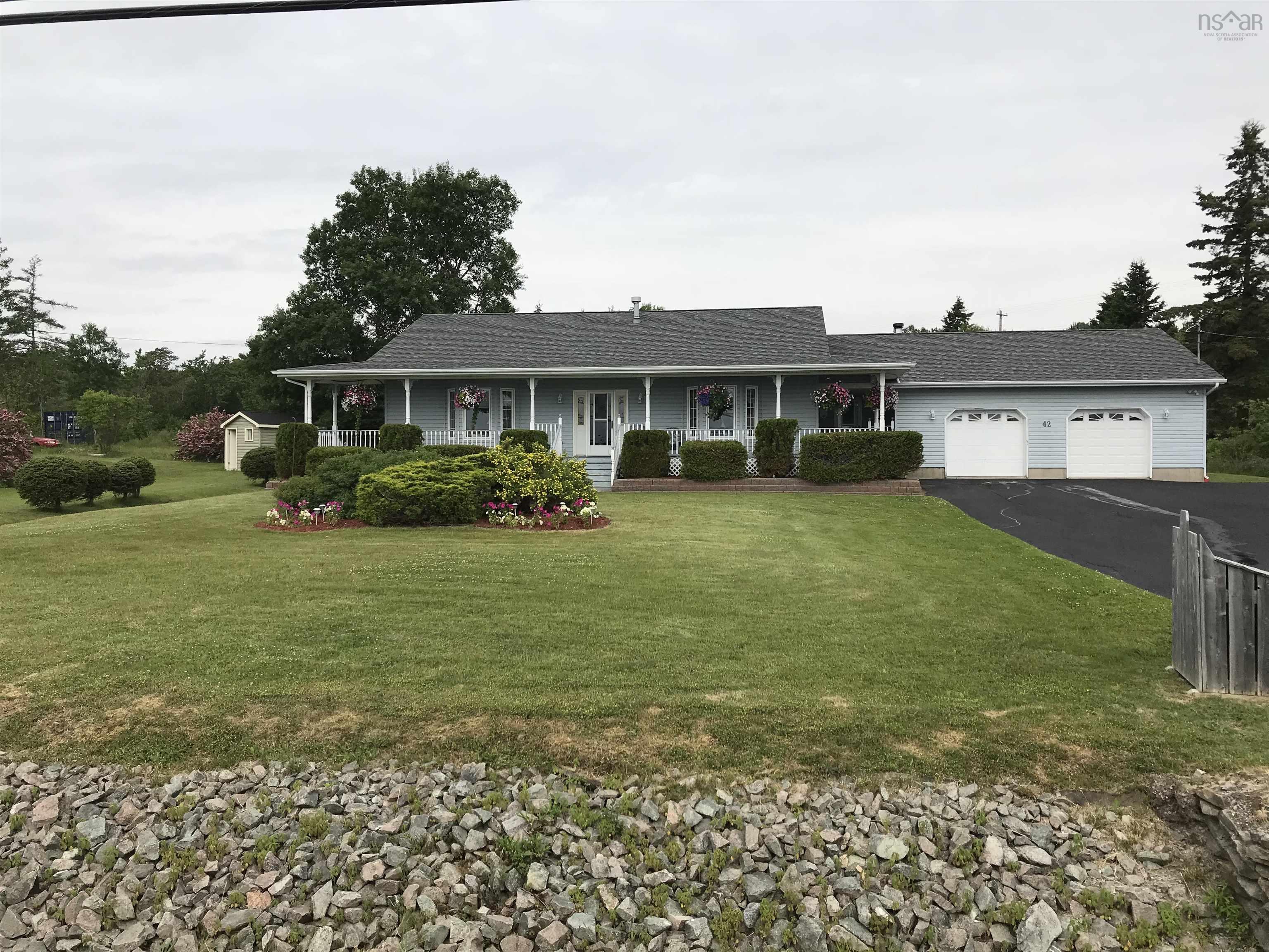 $399,000.00: 42 Hillside Boularderie Road, Groves Point