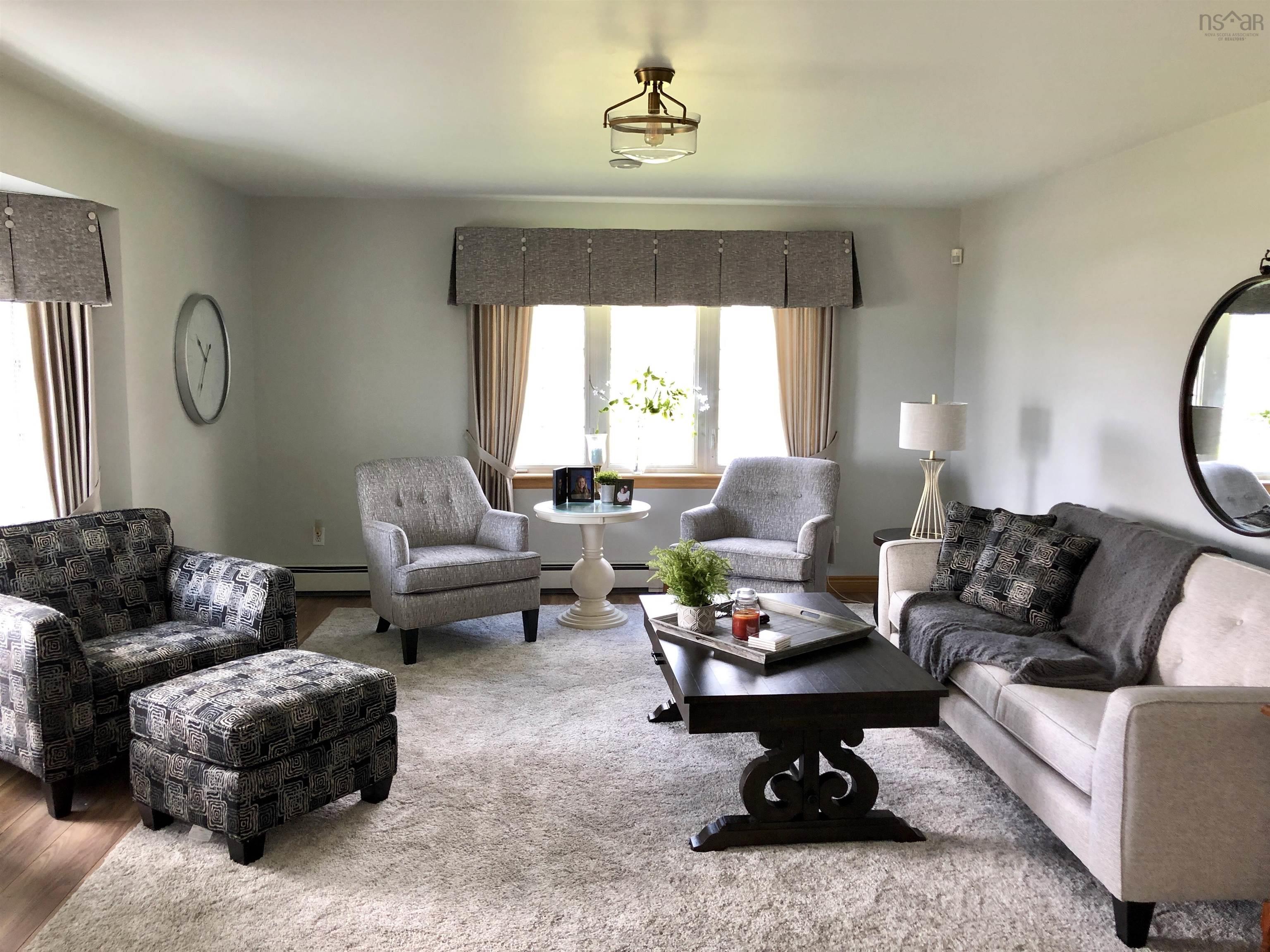$399,000.00: 42 Hillside Boularderie Road, Groves Point