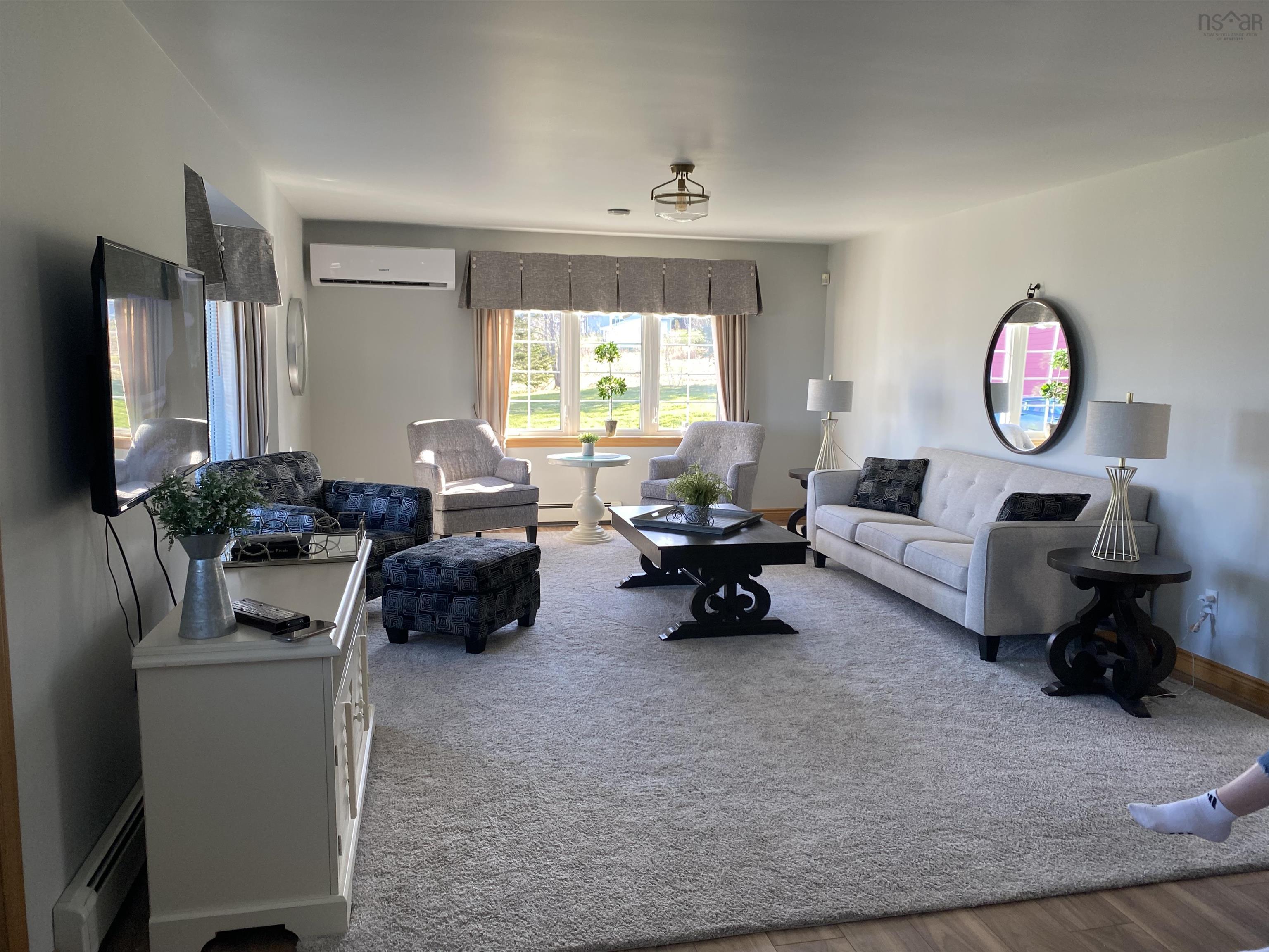 $399,000.00: 42 Hillside Boularderie Road, Groves Point