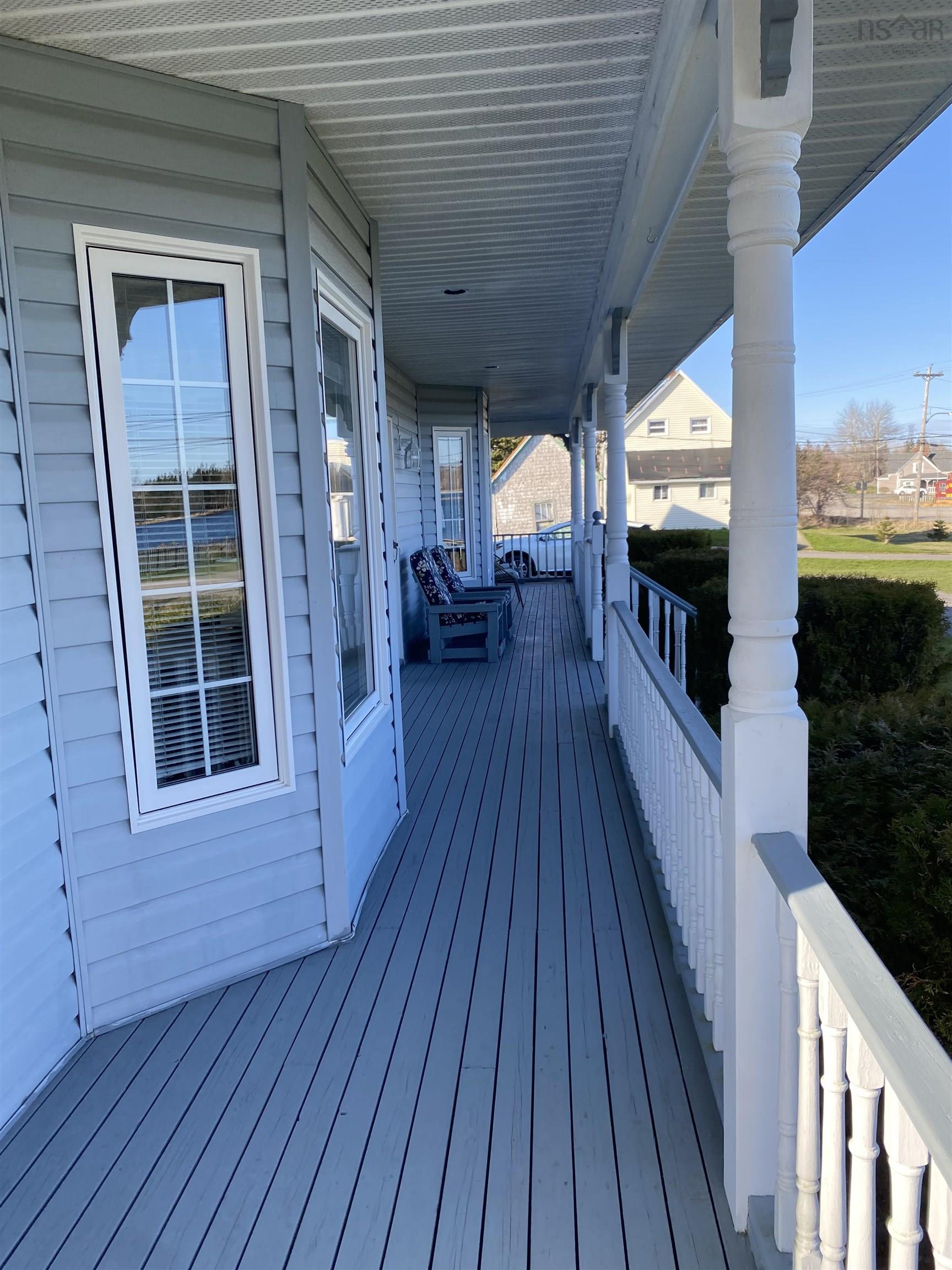 $399,000.00: 42 Hillside Boularderie Road, Groves Point