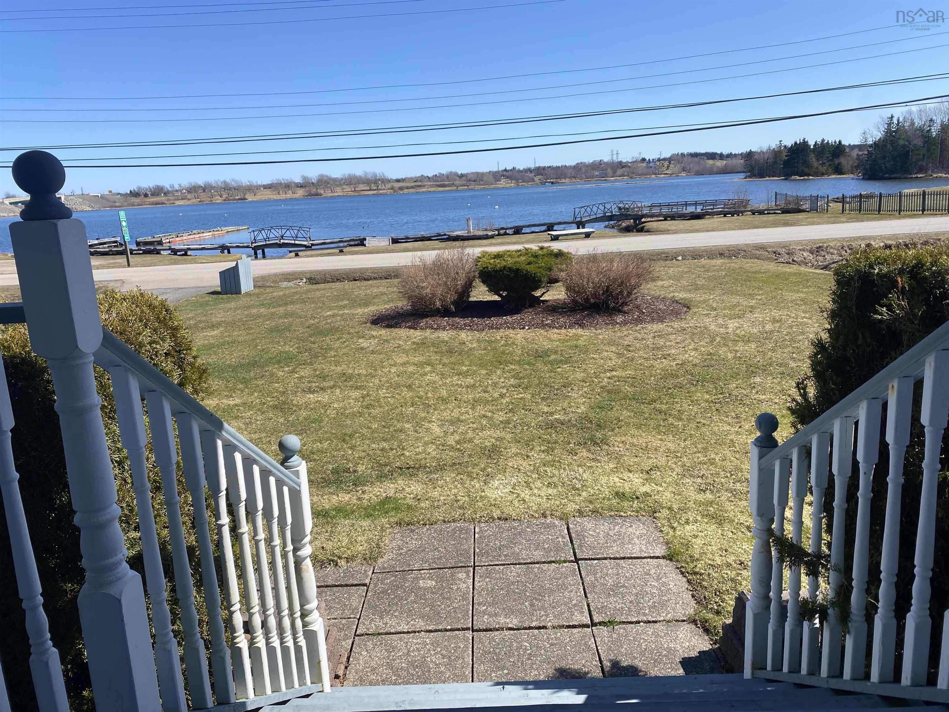 $399,000.00: 42 Hillside Boularderie Road, Groves Point