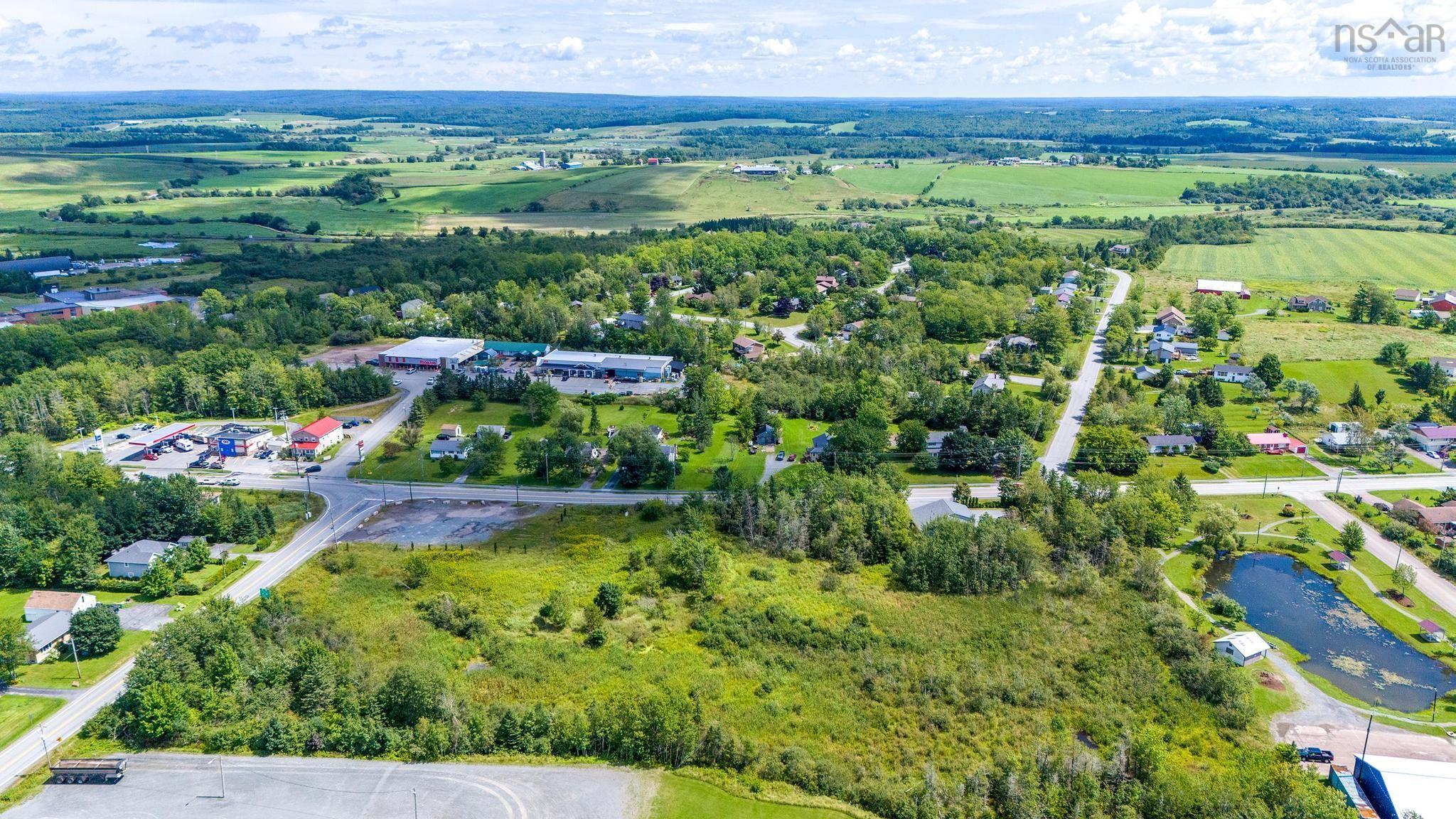 $344,900.00: 2316 Highway 2, Milford