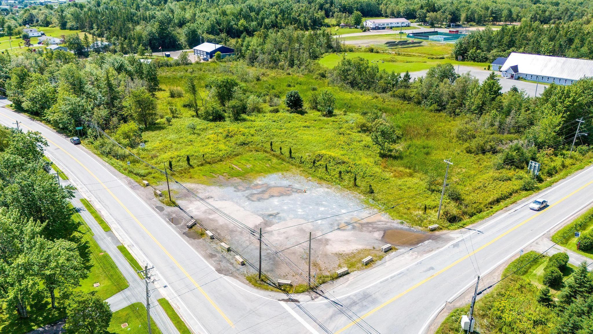 $344,900.00: 2316 Highway 2, Milford