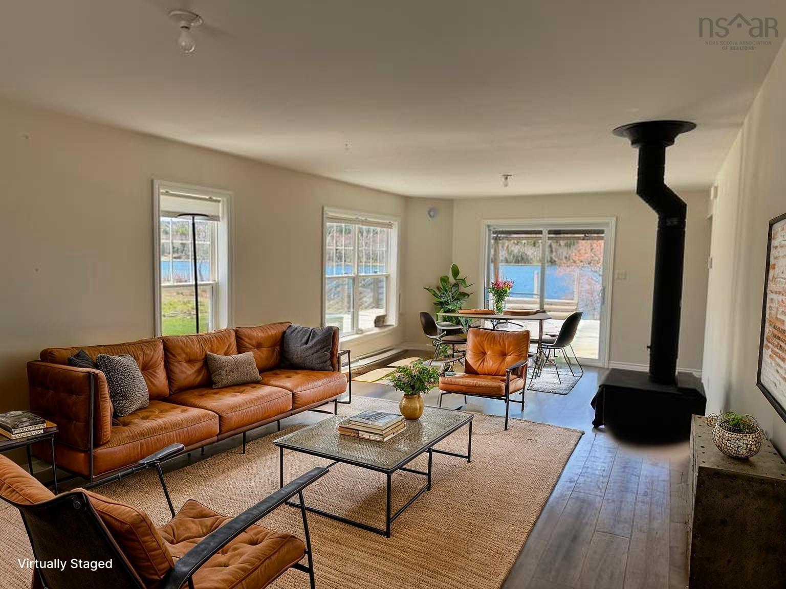 $799,000.00: 242 Rodney Drive, Malagawatch