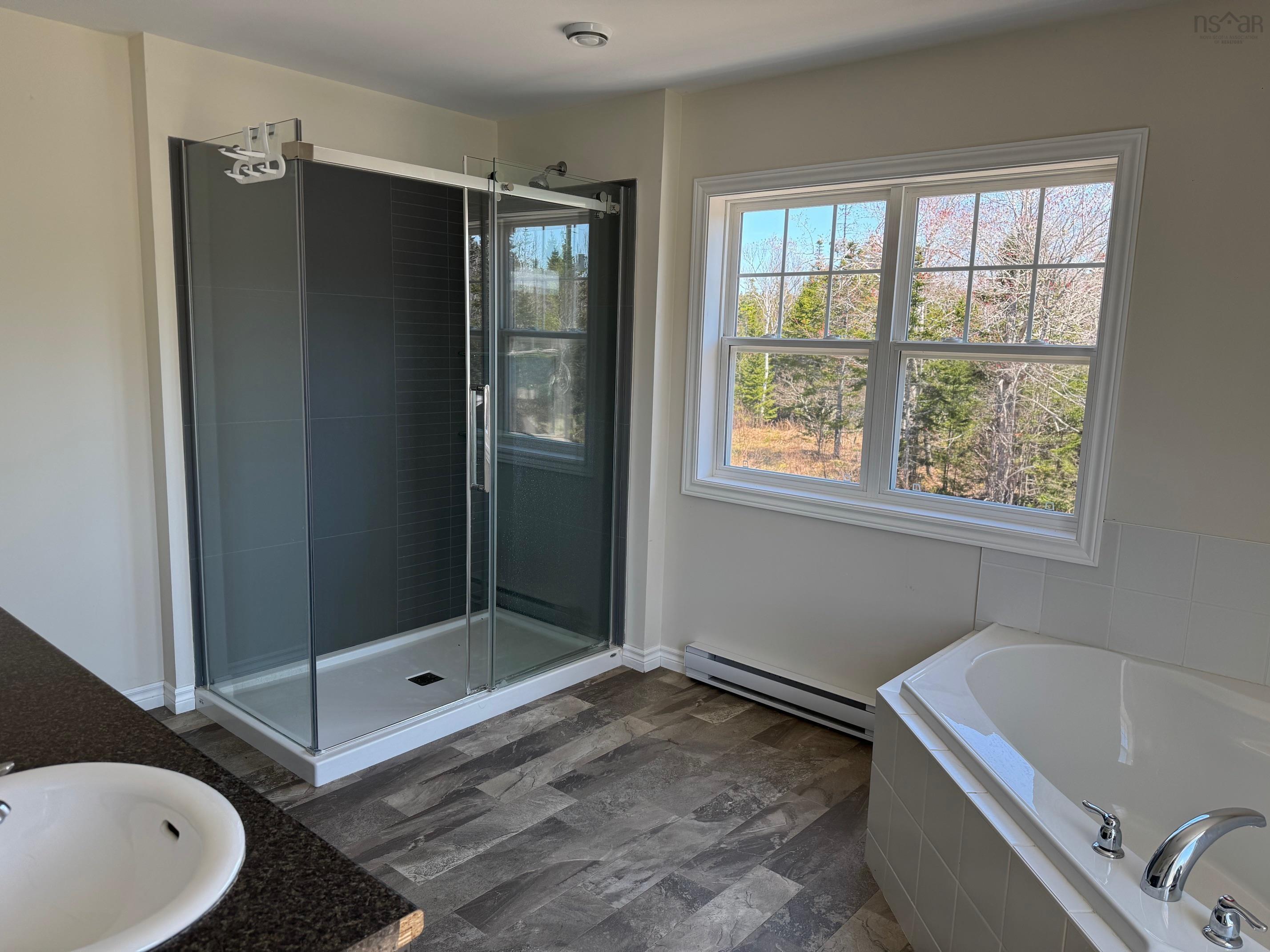 $799,000.00: 242 Rodney Drive, Malagawatch