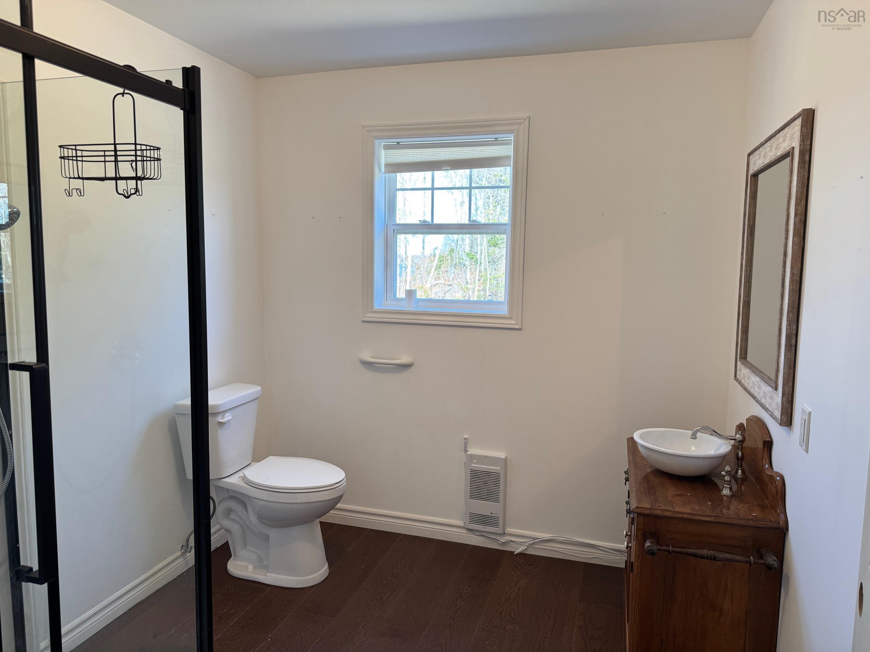 $799,000.00: 242 Rodney Drive, Malagawatch