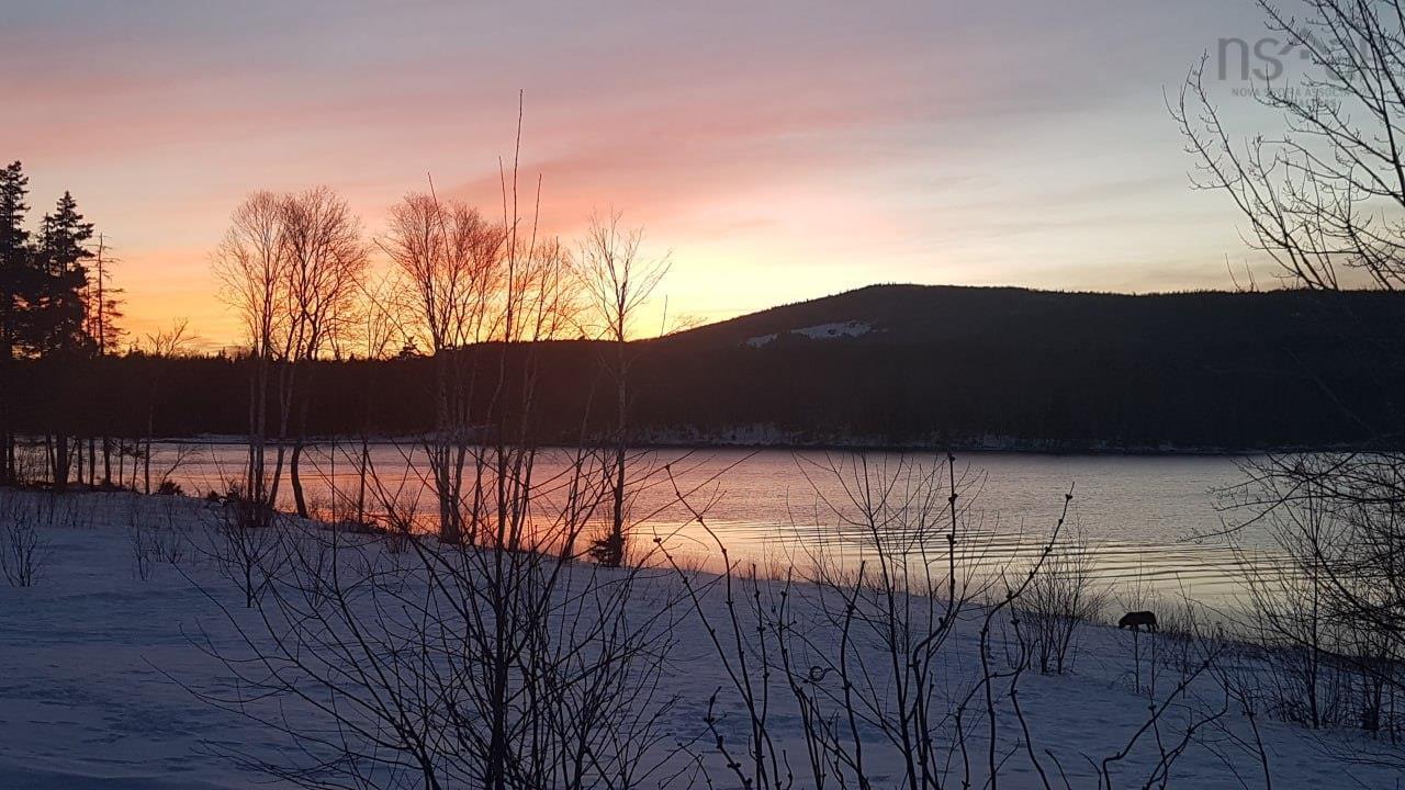 $799,000.00: 242 Rodney Drive, Malagawatch