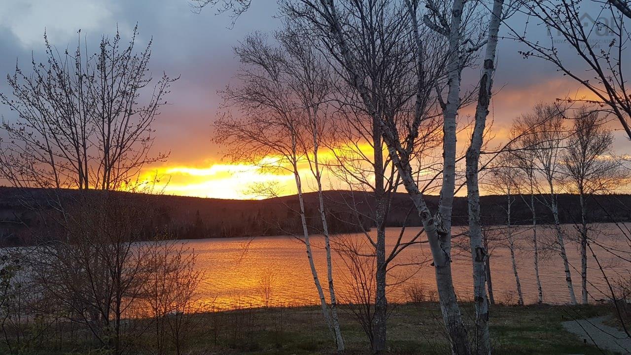 $799,000.00: 242 Rodney Drive, Malagawatch