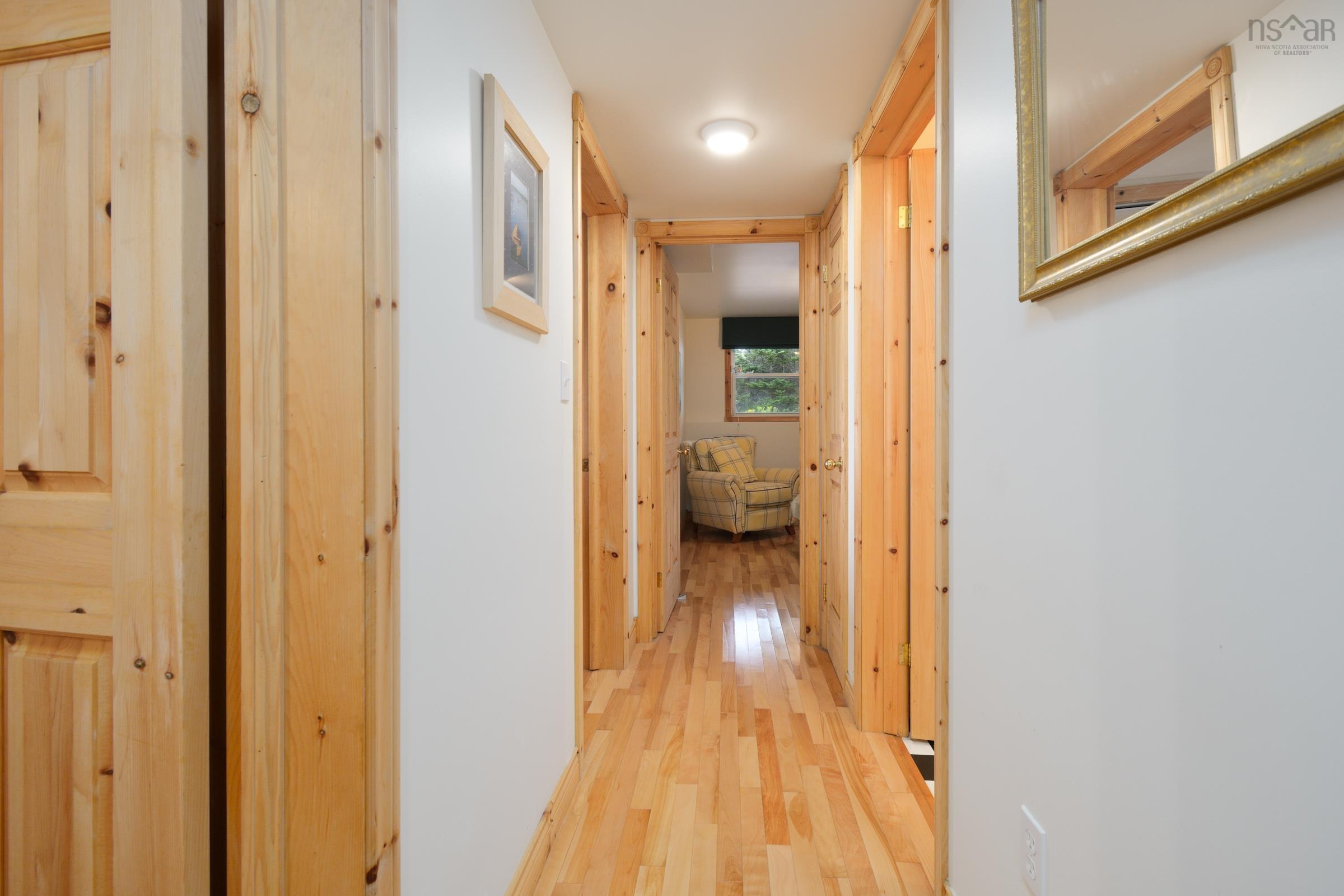 $549,000.00: 74 6101 Rd (Leo’s Lane), Roberta