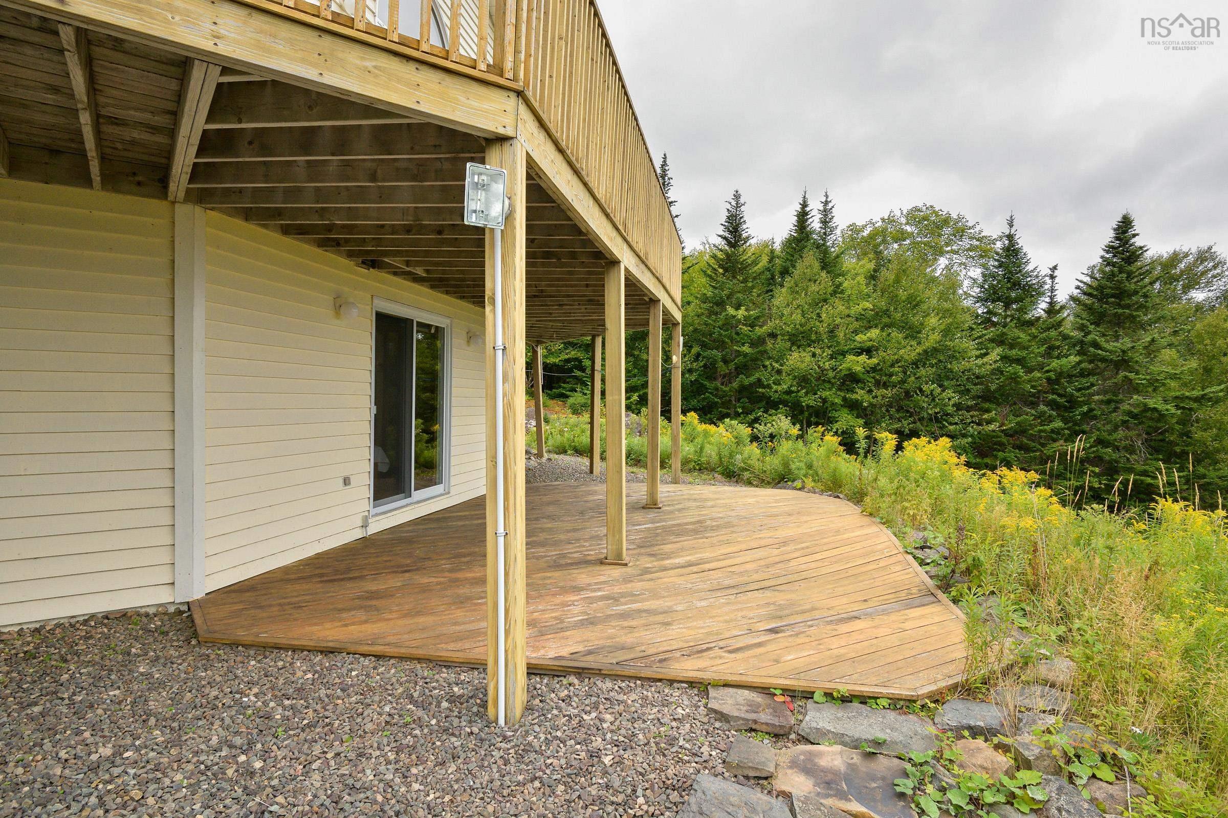 $549,000.00: 74 6101 Rd (Leo’s Lane), Roberta