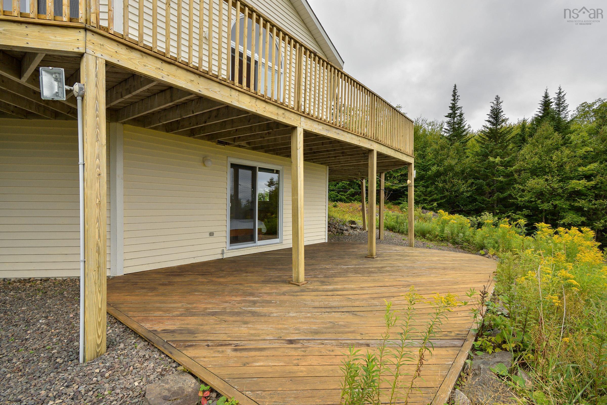 $549,000.00: 74 6101 Rd (Leo’s Lane), Roberta