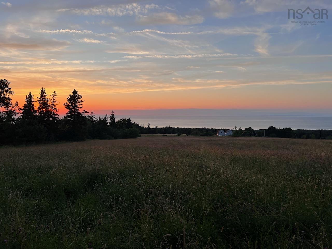 $499,900.00: 239 Brinton Road, Port Lorne