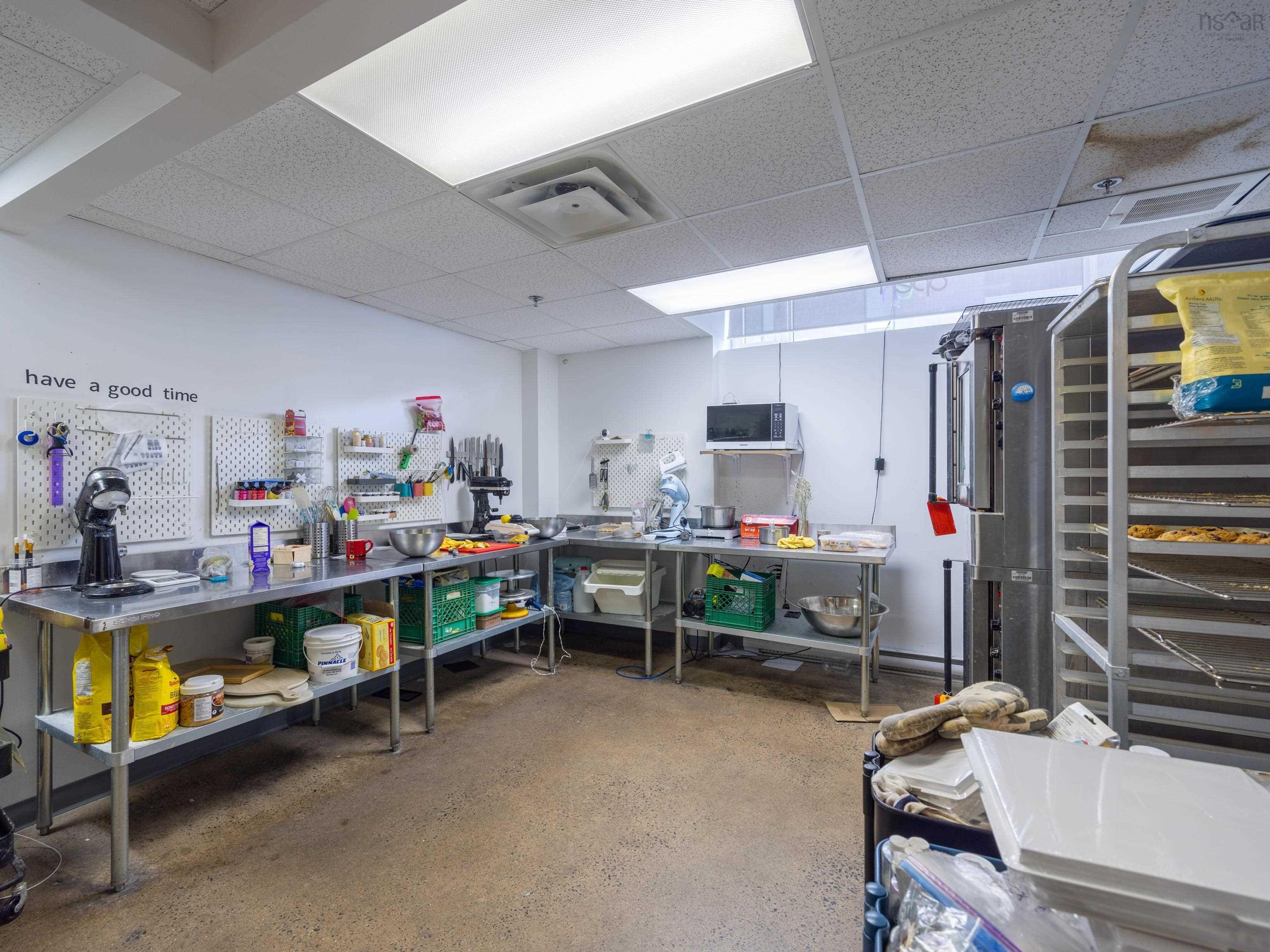 $78,000.00: 4 1452-544 Dresden Row, Halifax