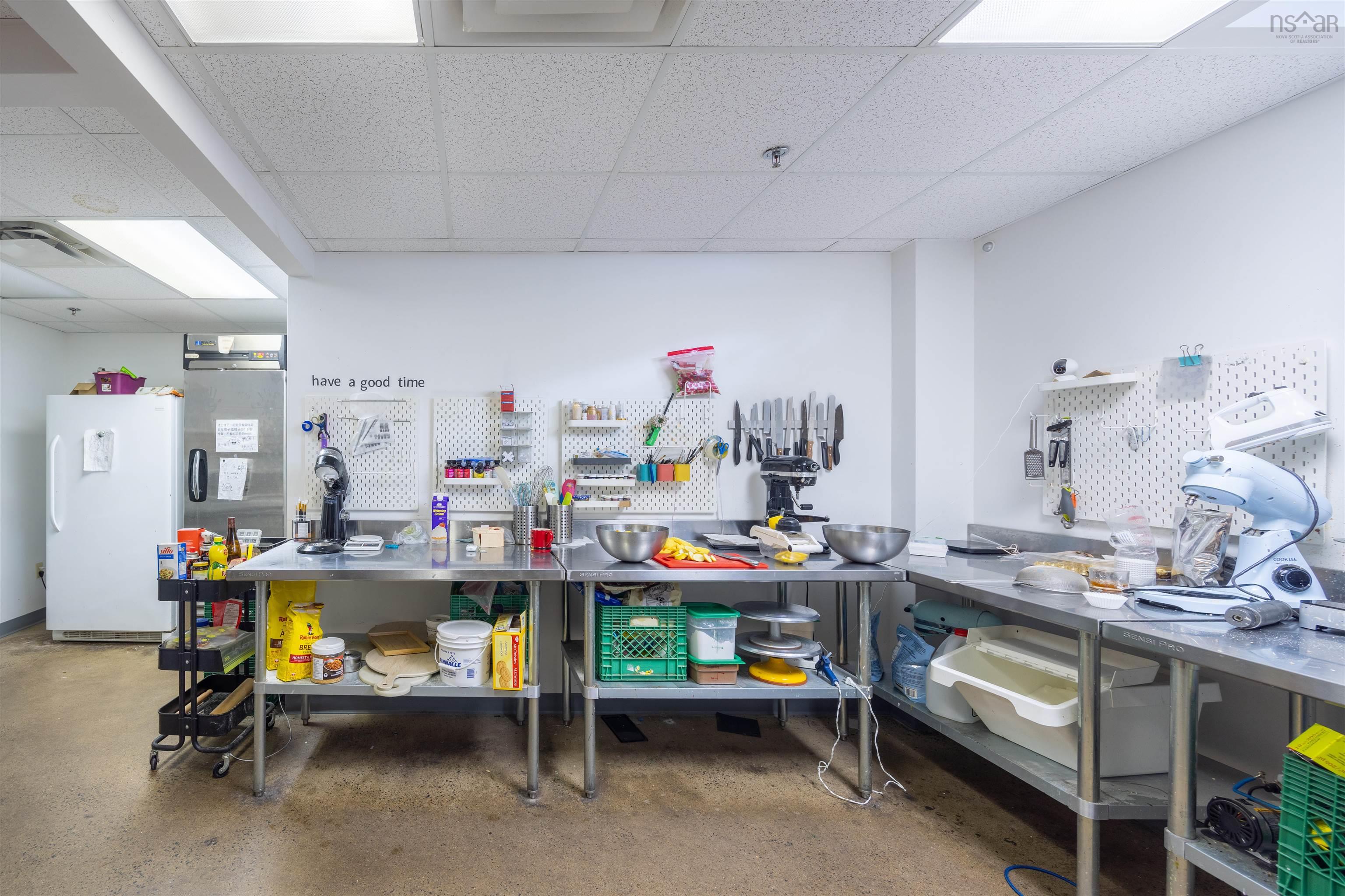 $78,000.00: 4 1452-544 Dresden Row, Halifax