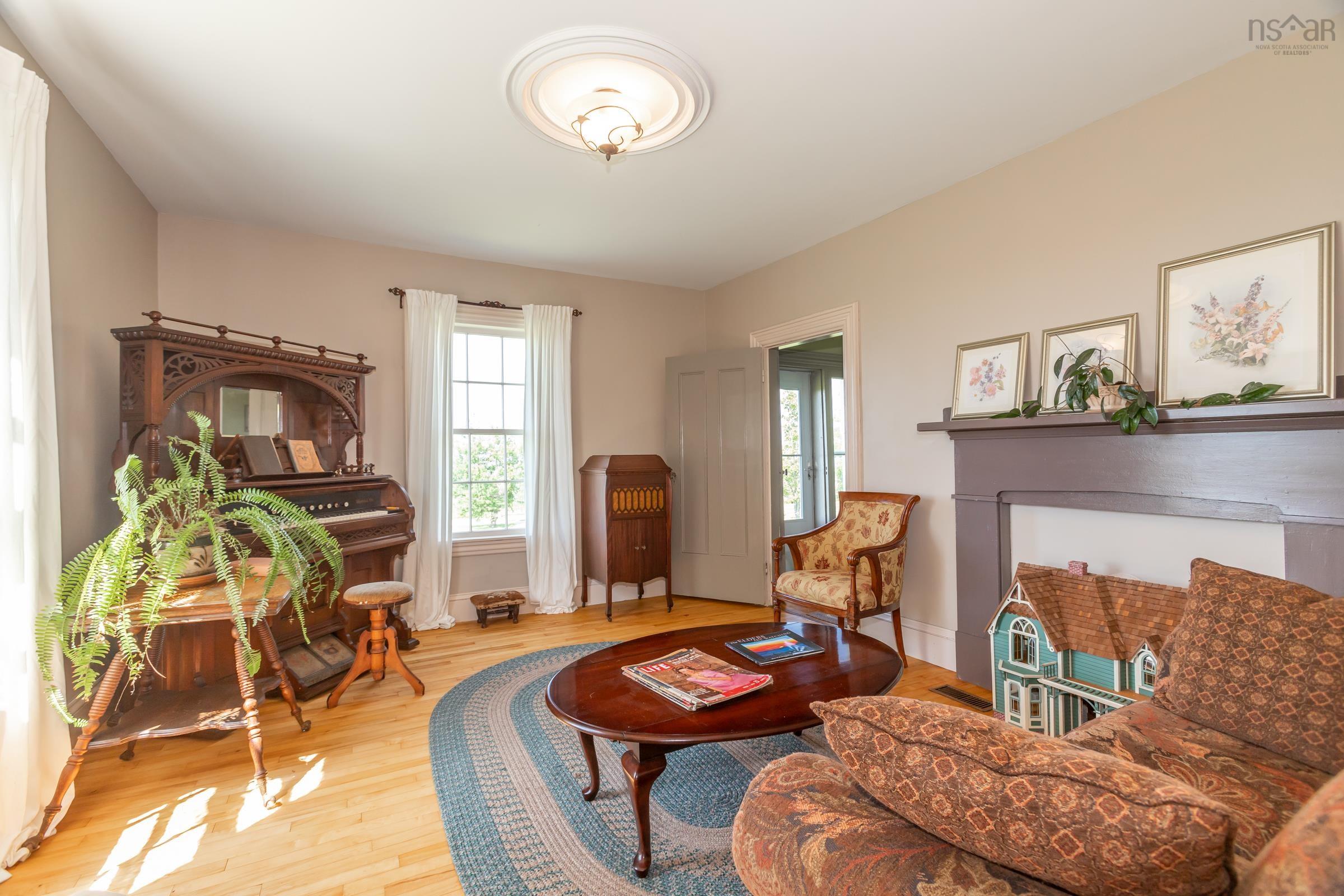 9262 St Croix Cove Road 