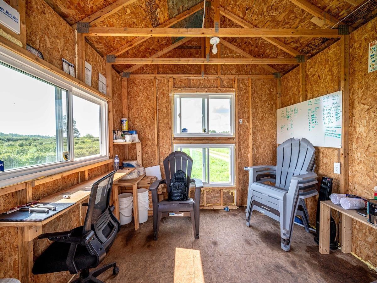 $1,300,000.00: 48 Elderbank Back Road, Elderbank