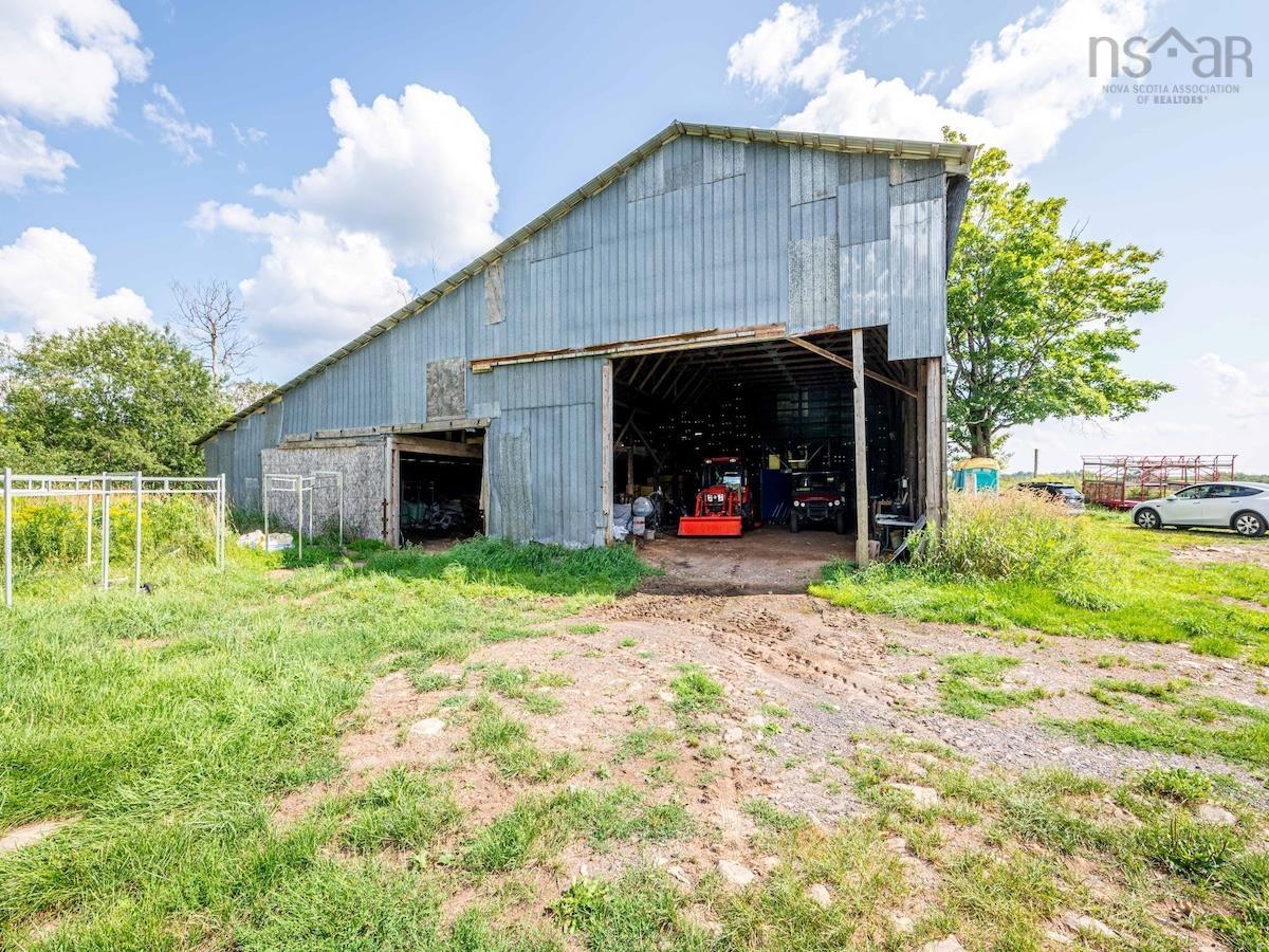 $1,300,000.00: 48 Elderbank Back Road, Elderbank