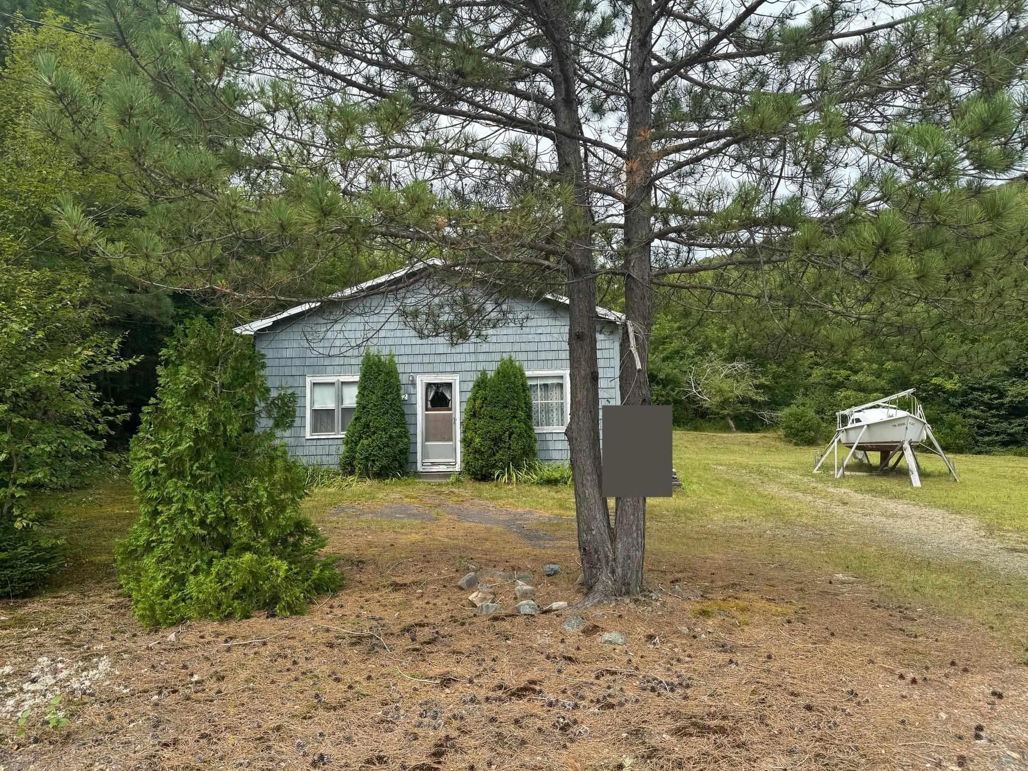 12272 Highway 105 