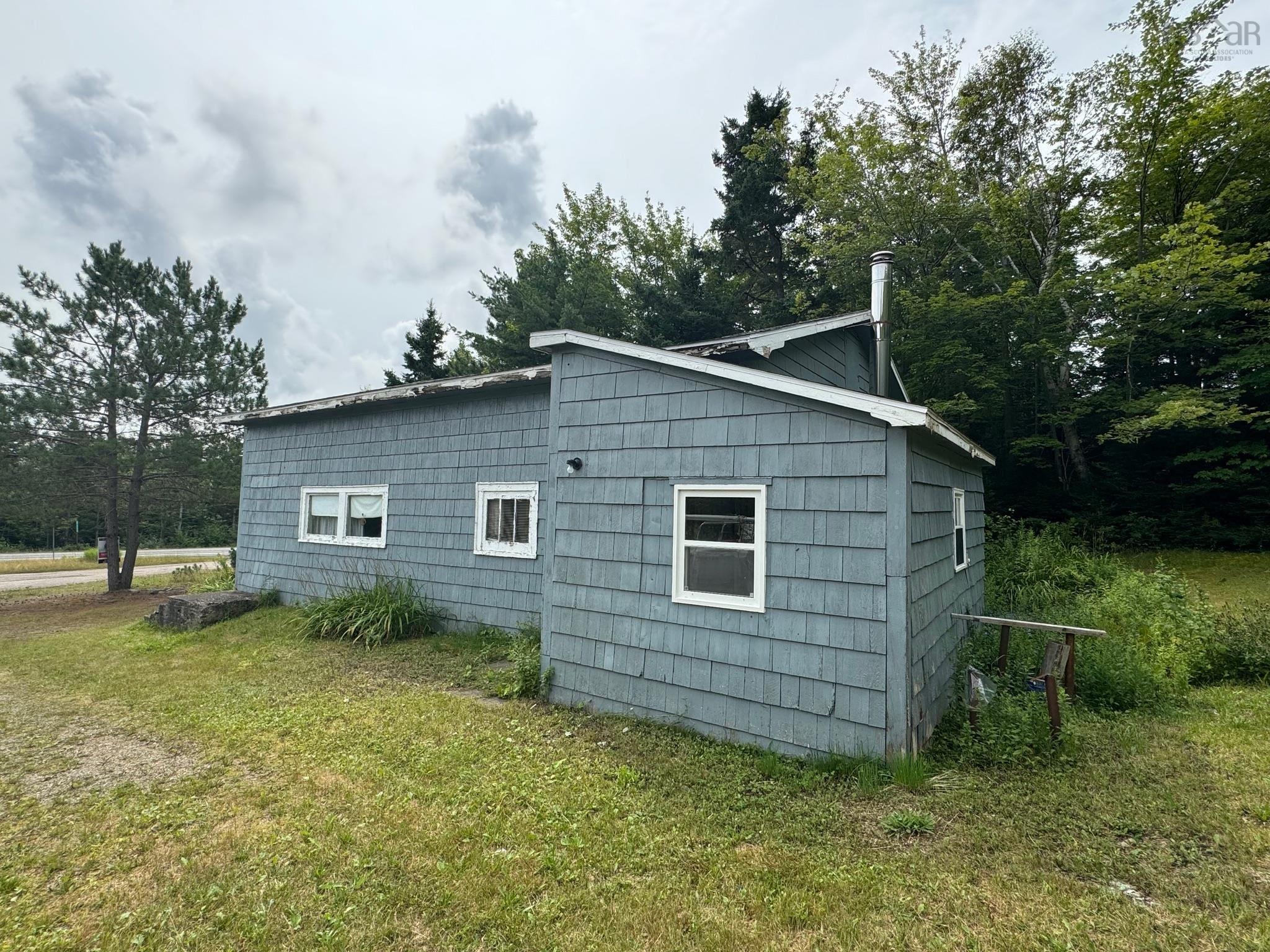 $85,000.00: 12272 Highway 105, Bucklaw
