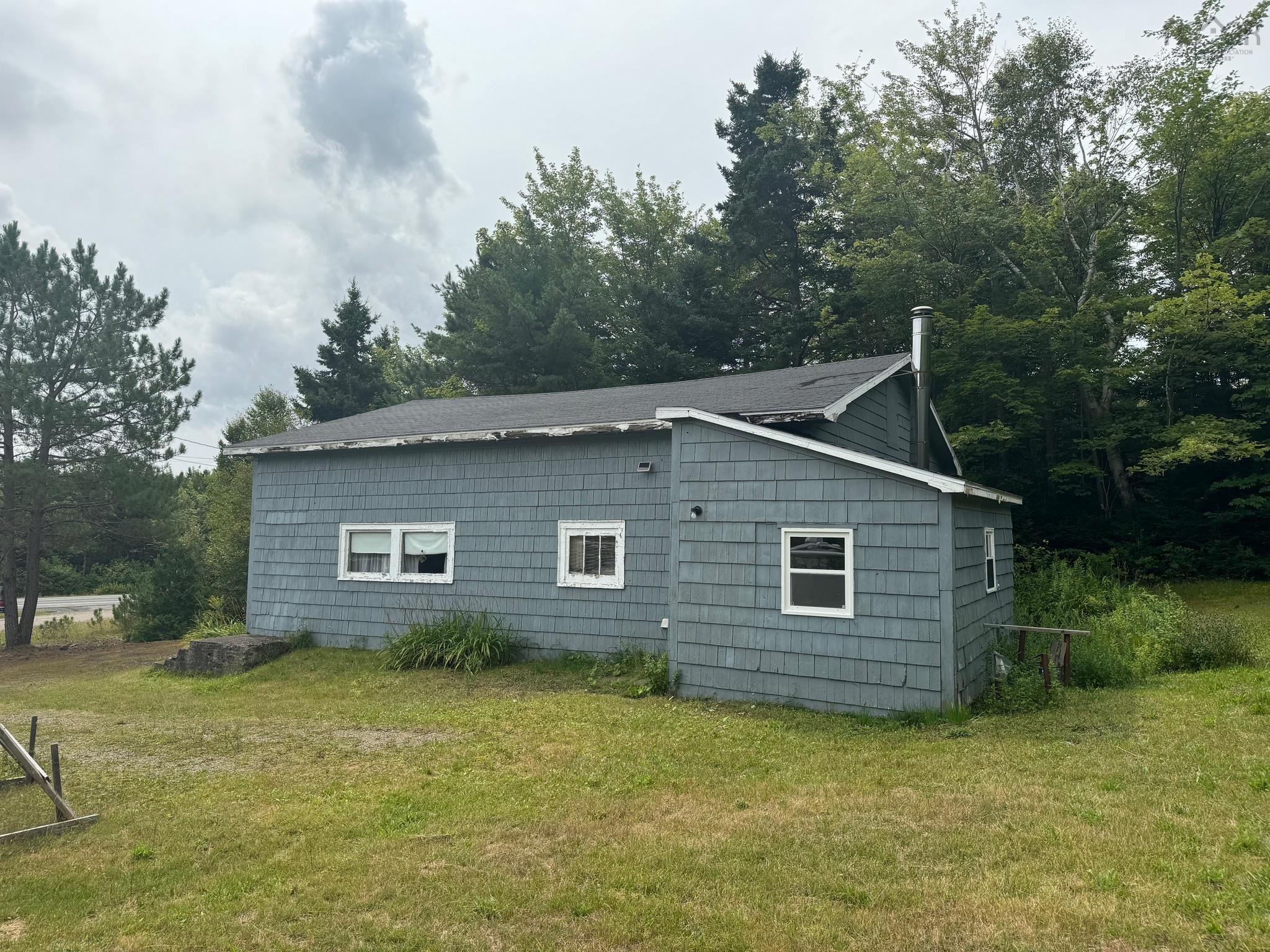 $85,000.00: 12272 Highway 105, Bucklaw
