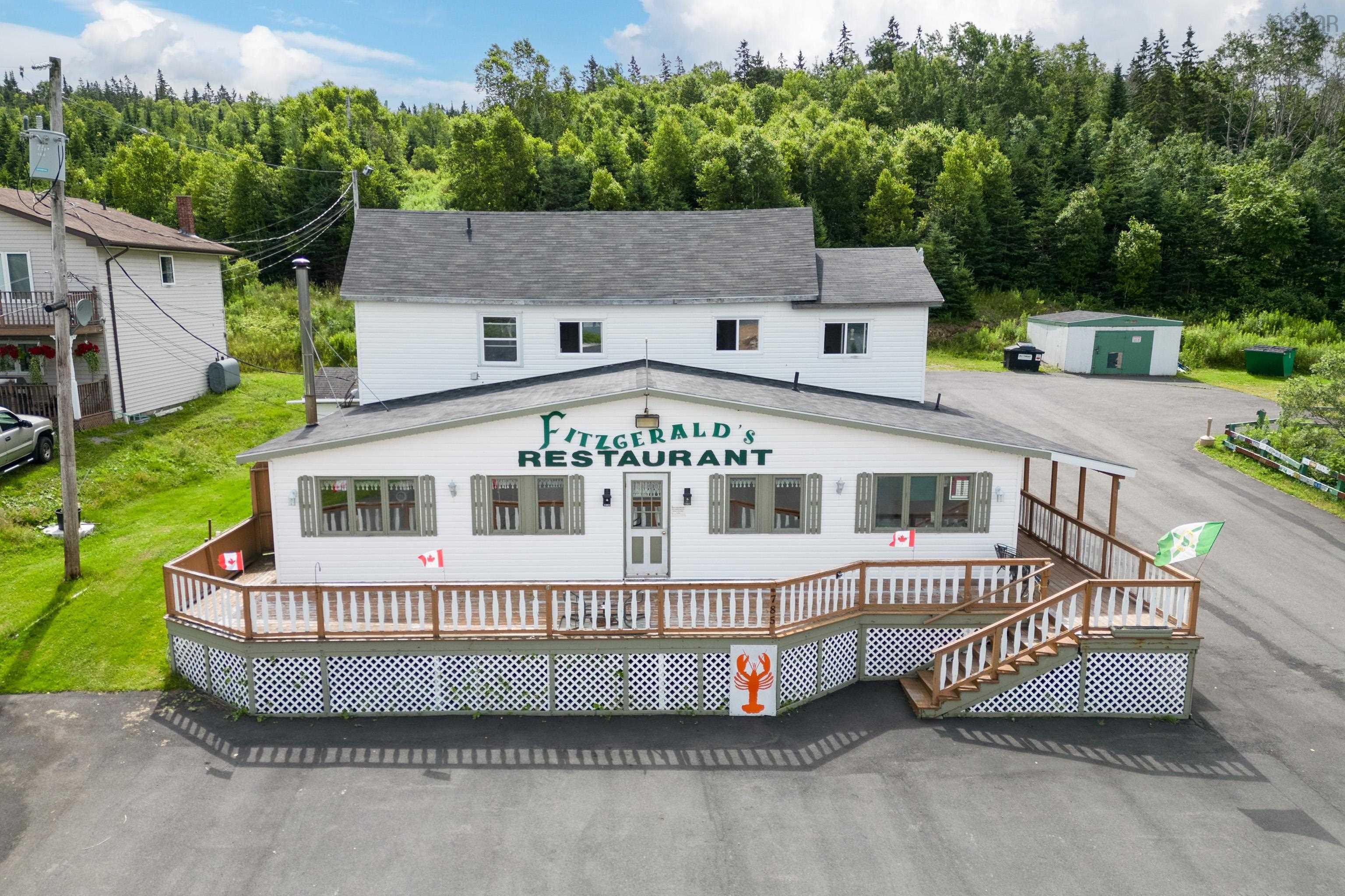 $329,000.00: 785 105 Highway, Boularderie East