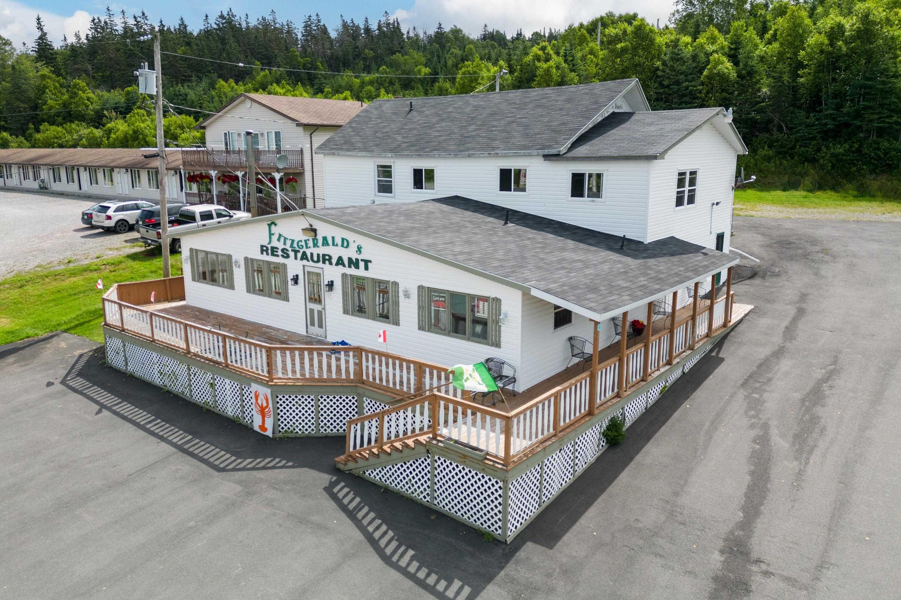 $329,000.00: 785 105 Highway, Boularderie East