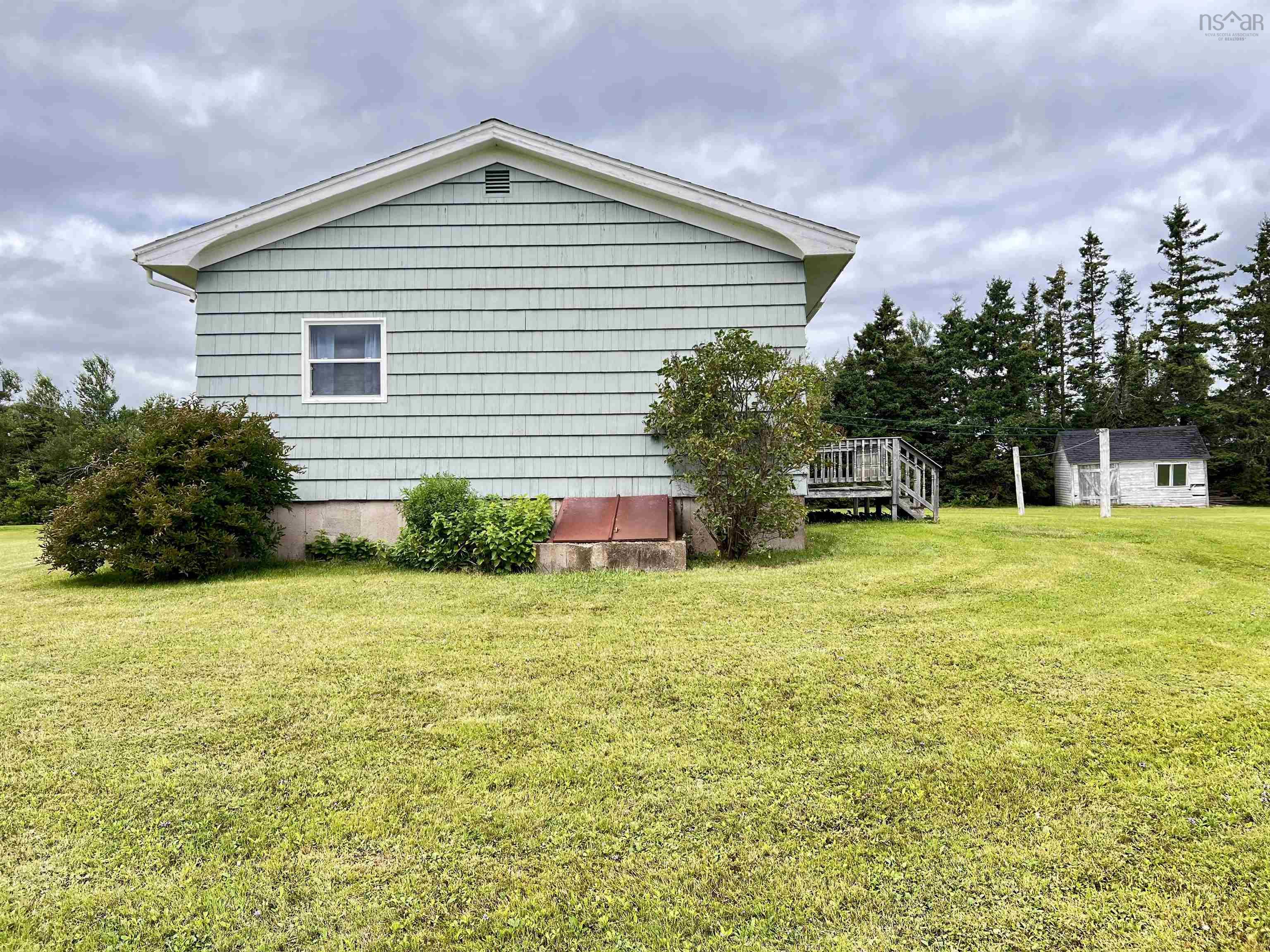 $585,000.00: 4137 Highway 6, Toney River