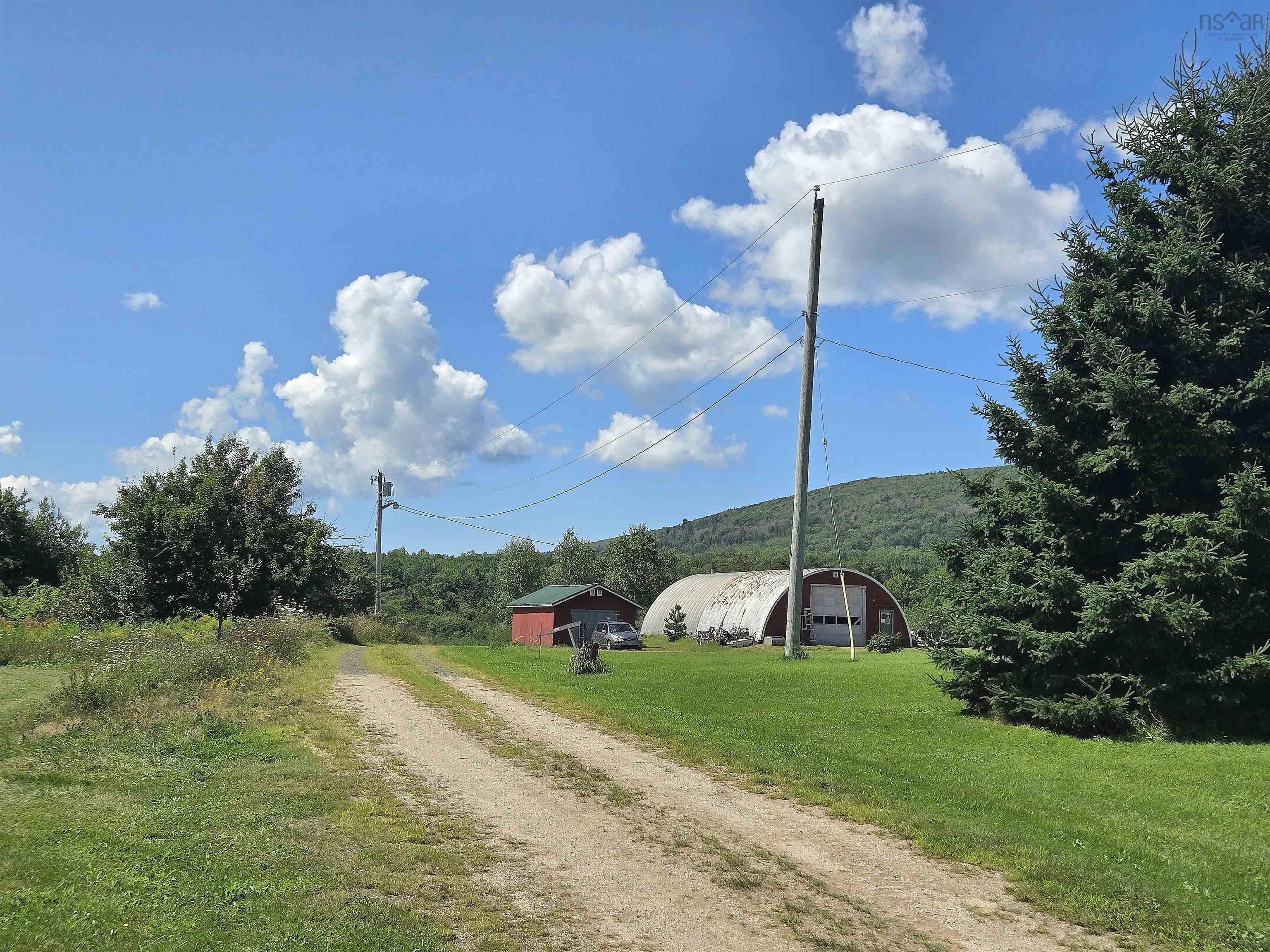 $249,900.00: 33 Parker Mountain Road, Granville Ferry