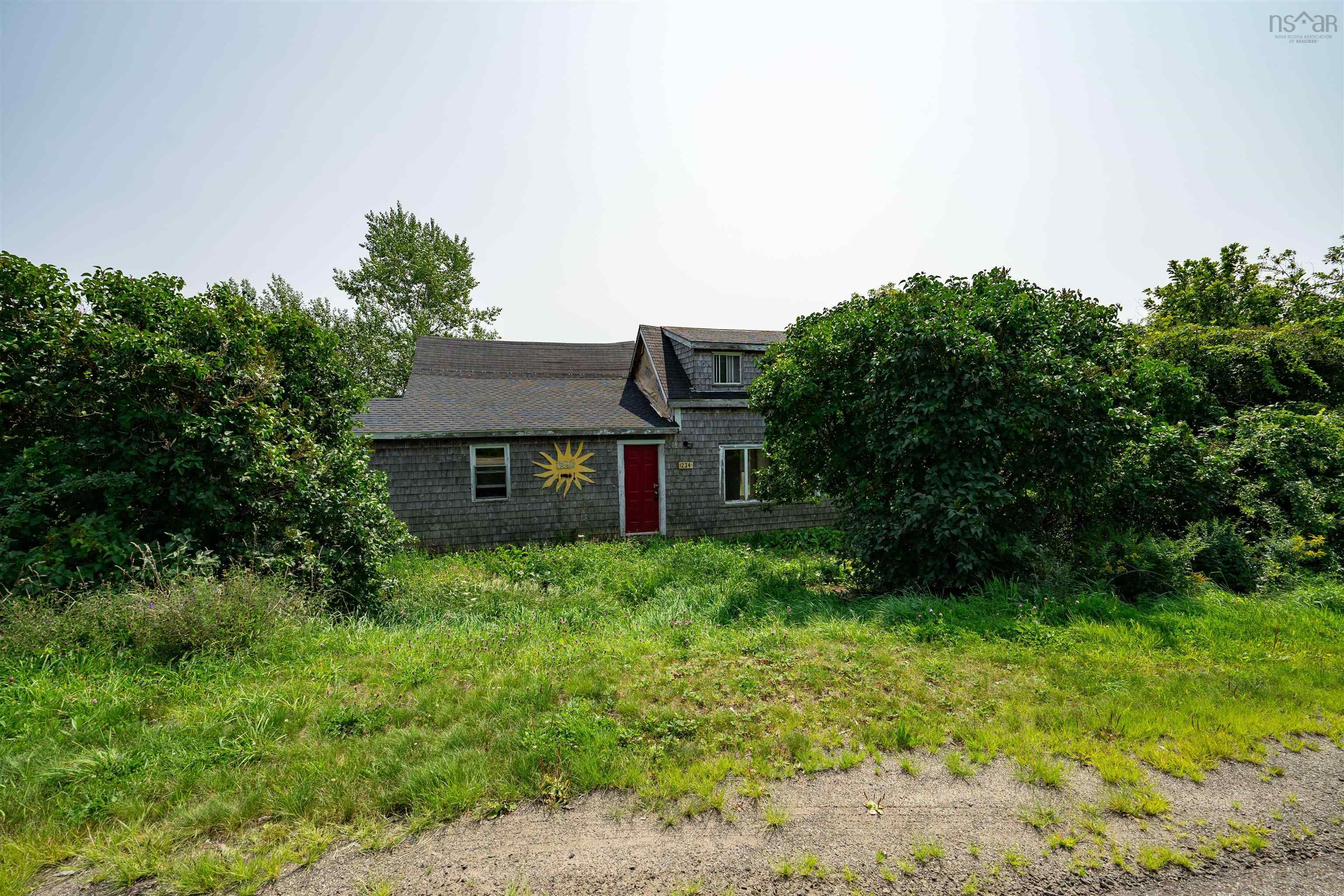 $149,000.00: 1234 Granville Road, Victoria Beach