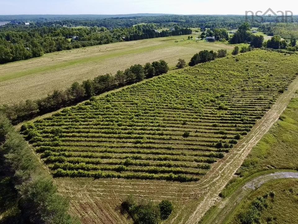 $279,900.00: 215 6055 Highway 215, Kempt Shore