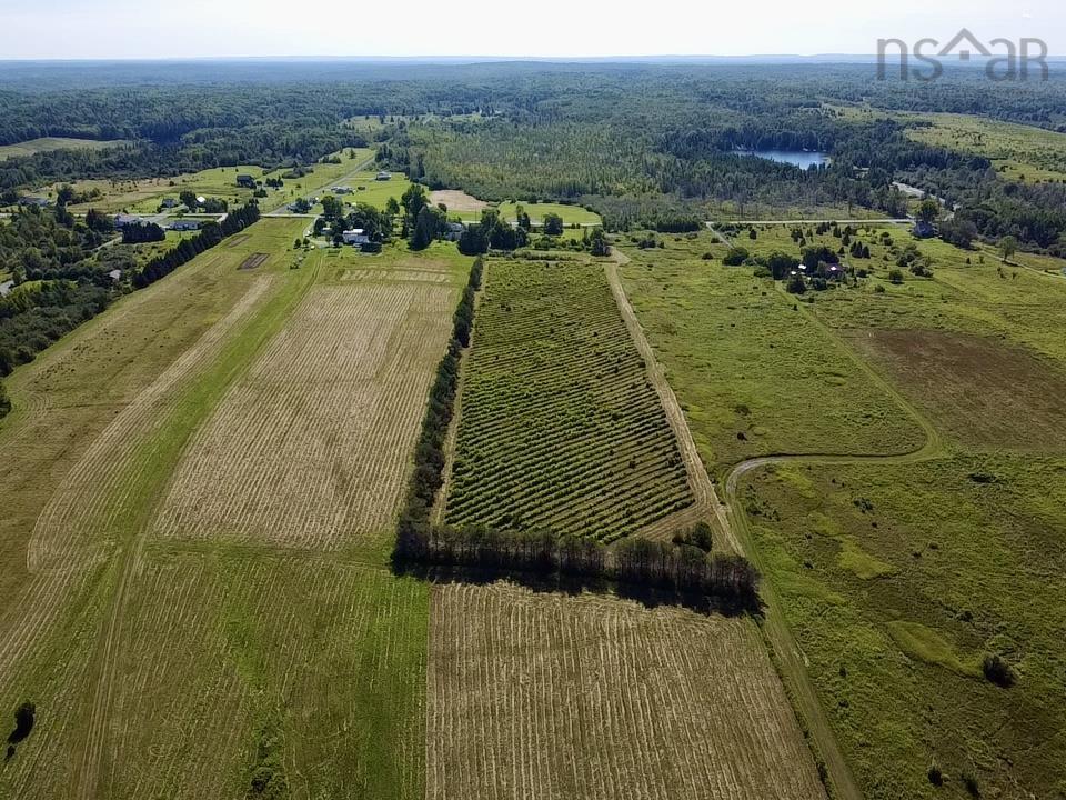 $279,900.00: 215 6055 Highway 215, Kempt Shore