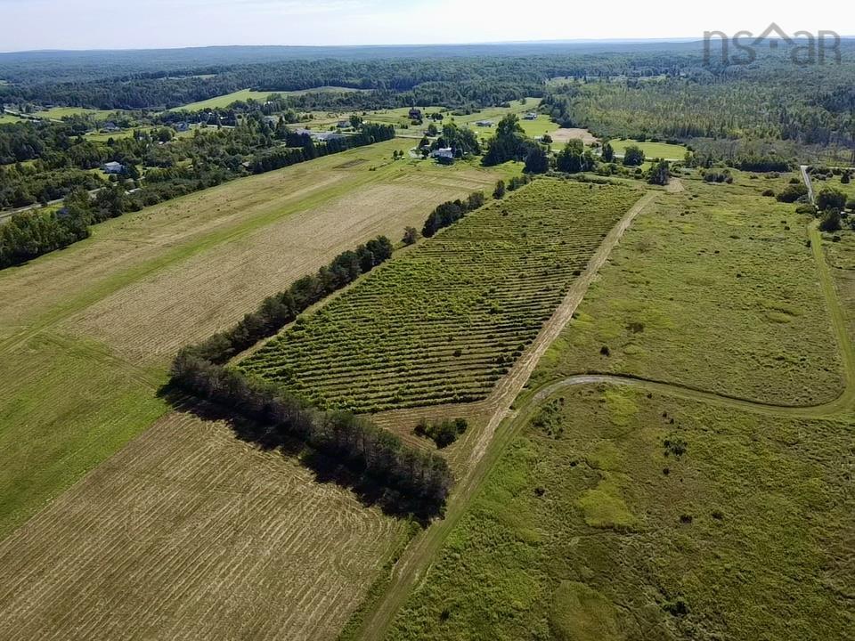 $279,900.00: 215 6055 Highway 215, Kempt Shore