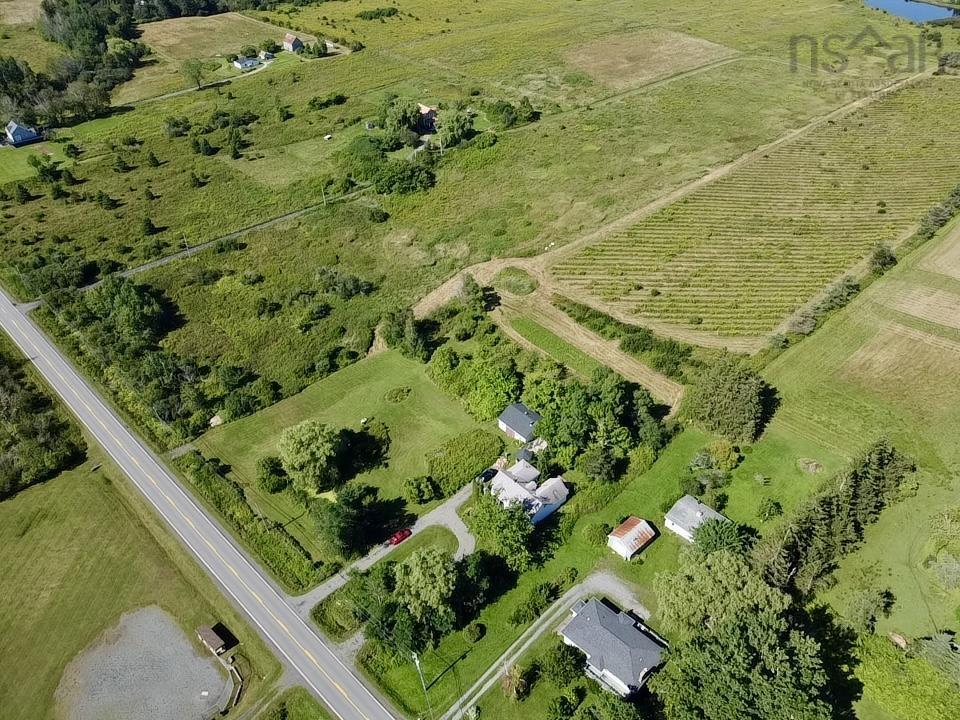 $279,900.00: 215 6055 Highway 215, Kempt Shore