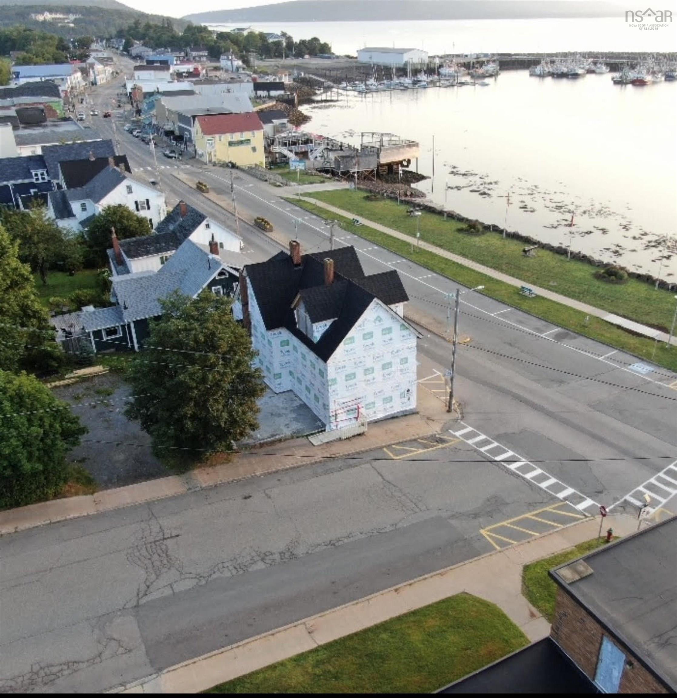 $248,888.00: 9 Water Street, Digby